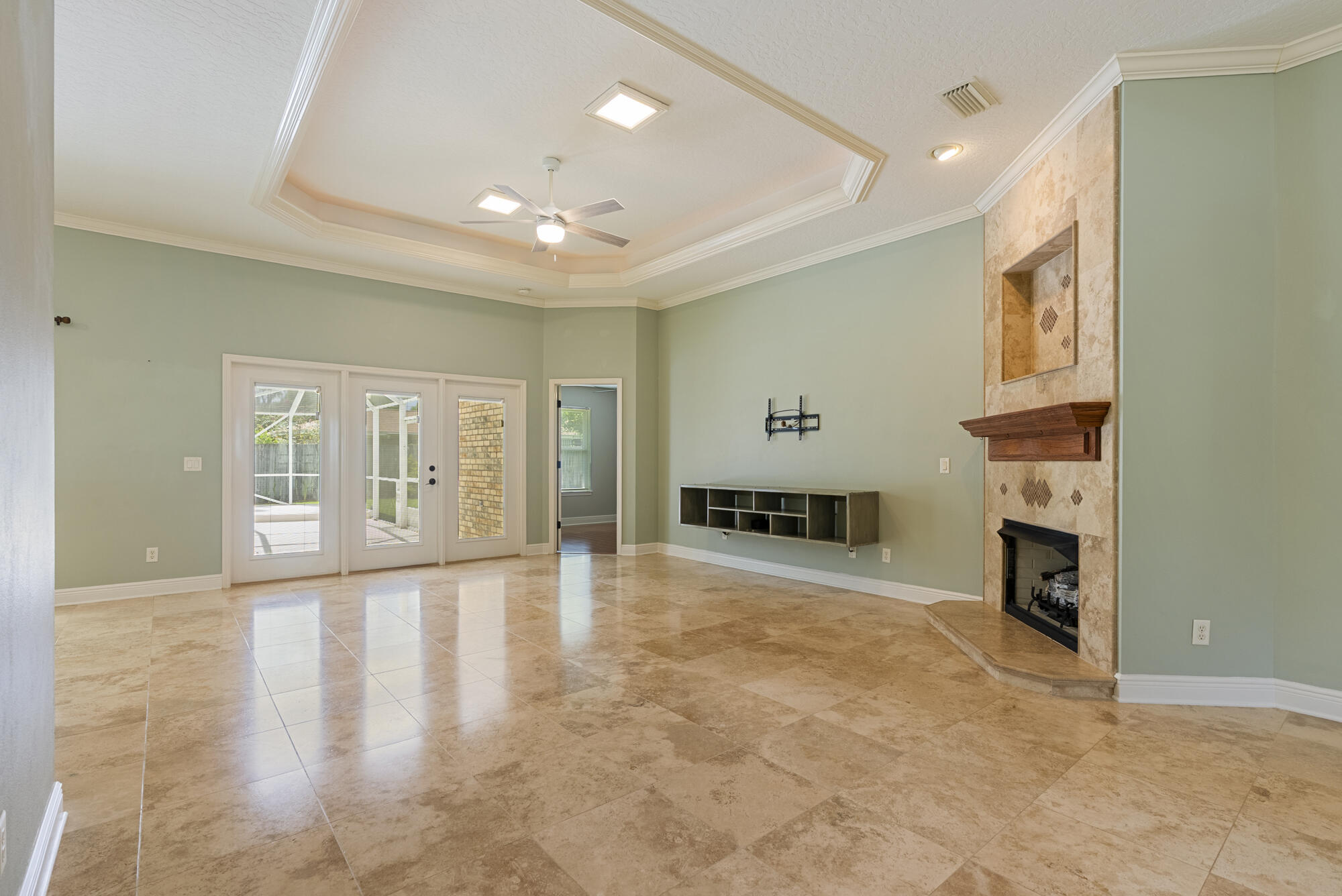LONGWOOD PINES S/D - Residential