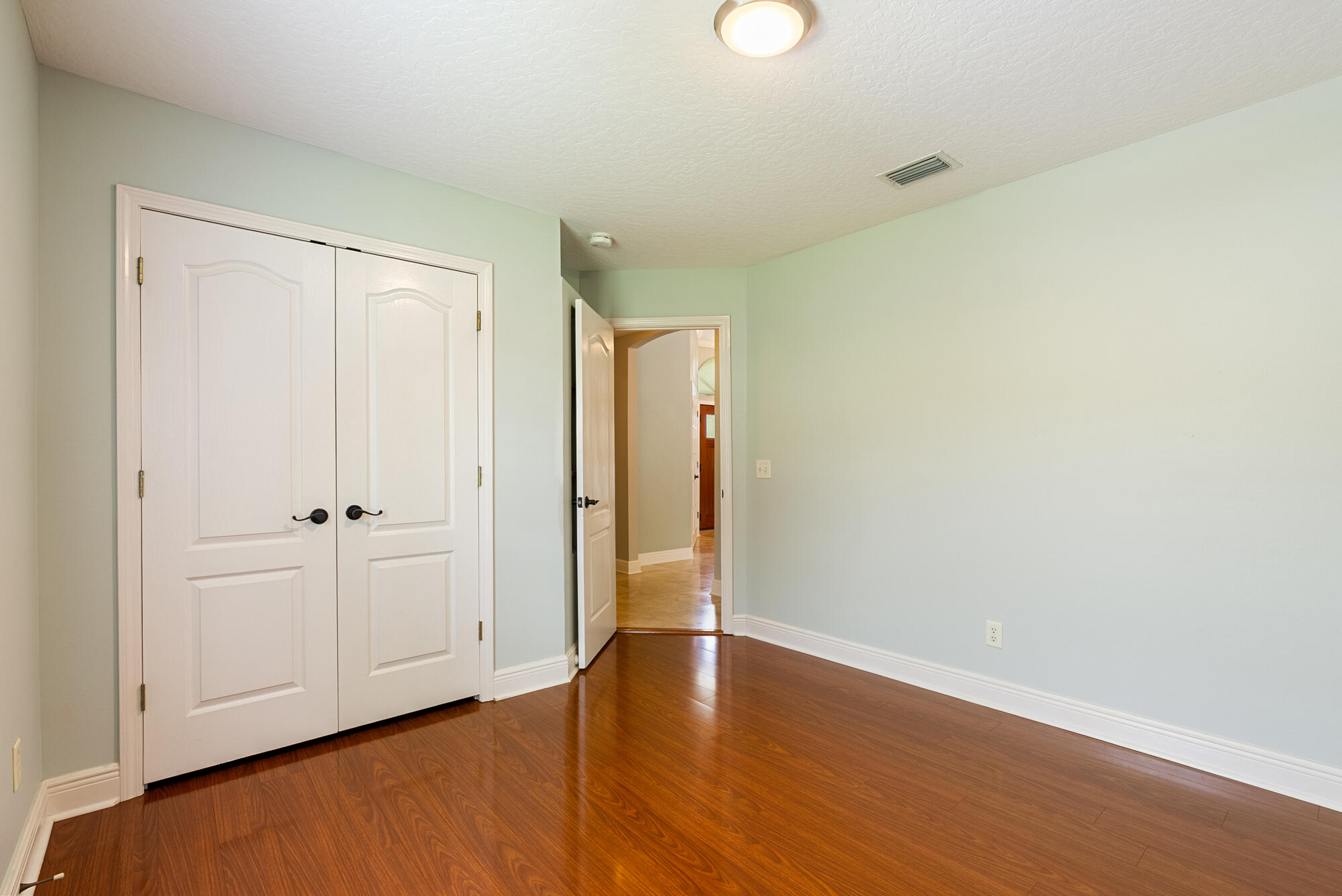 LONGWOOD PINES S/D - Residential