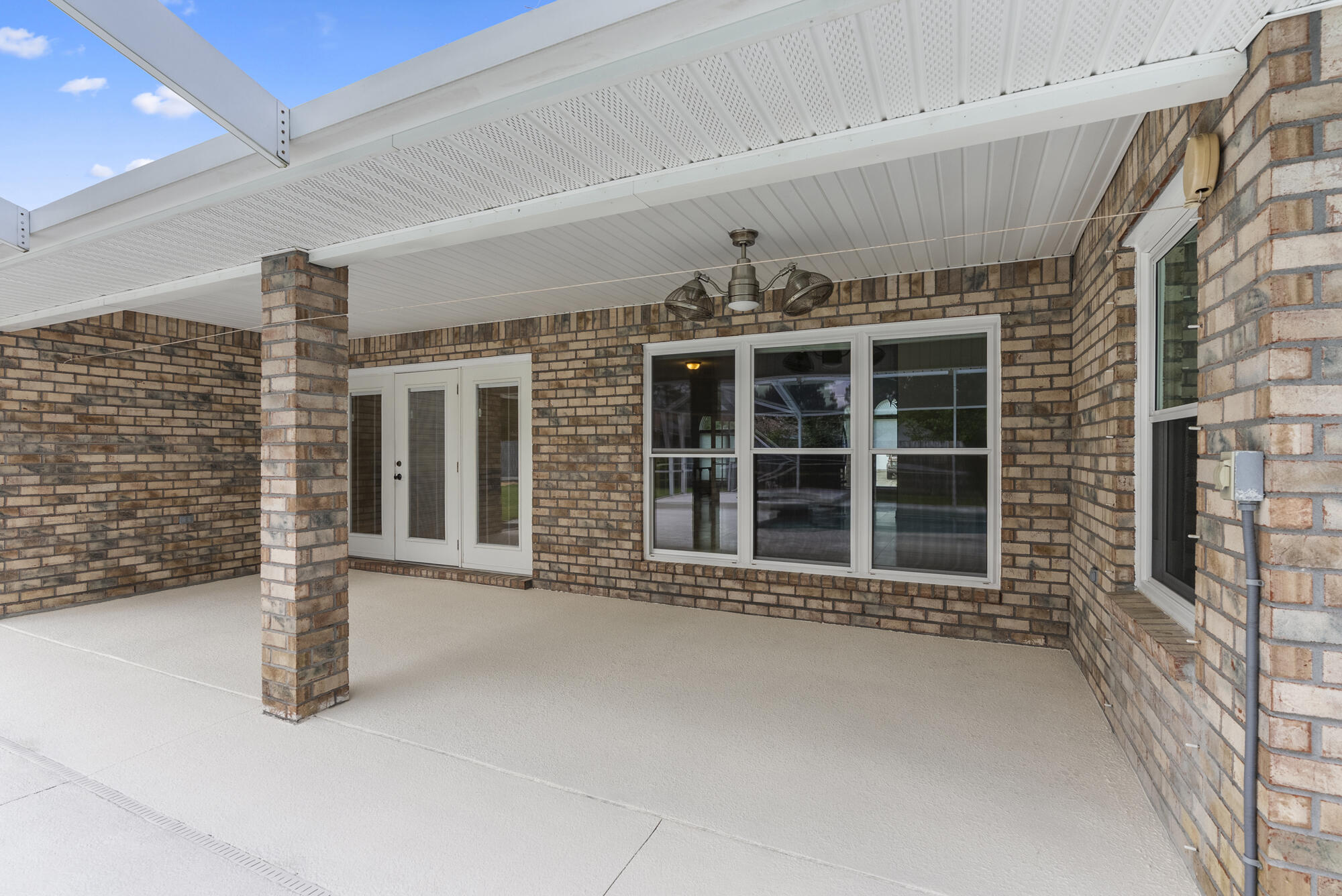 LONGWOOD PINES S/D - Residential