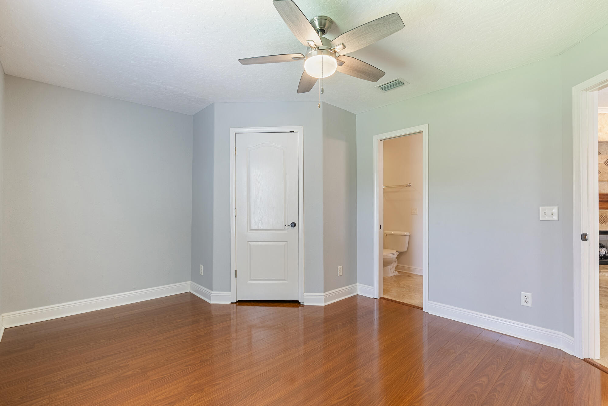 LONGWOOD PINES S/D - Residential