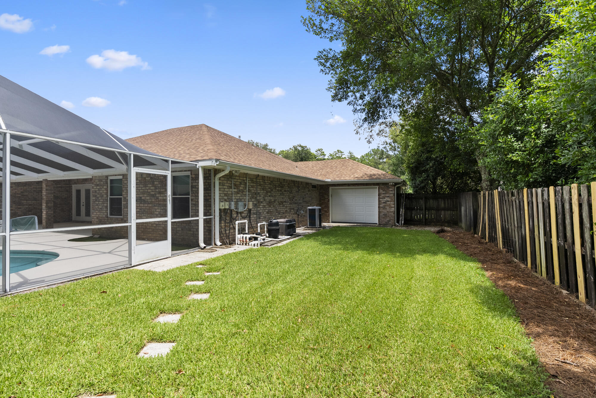 LONGWOOD PINES S/D - Residential