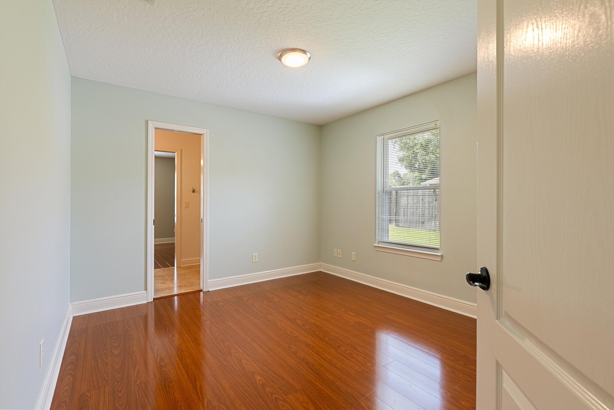 LONGWOOD PINES S/D - Residential