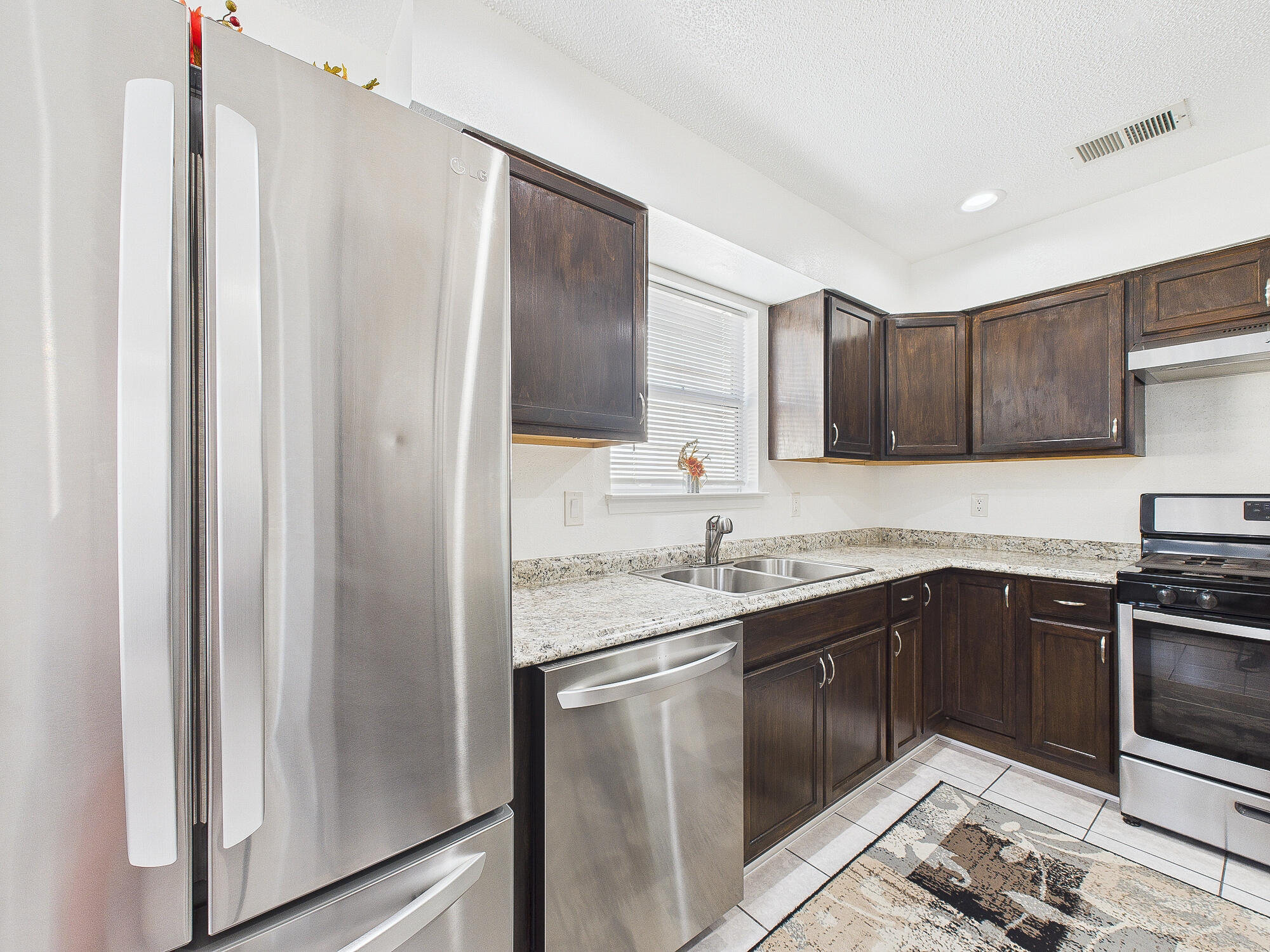 BLUE PINE VILLAGE AMENDED - Residential