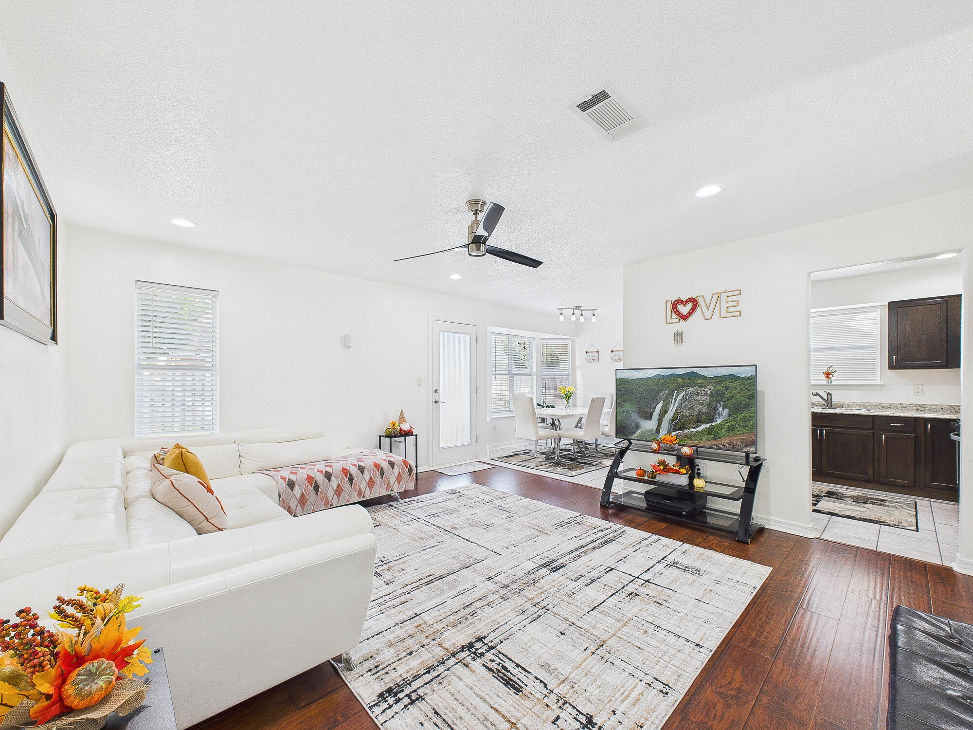 BLUE PINE VILLAGE AMENDED - Residential