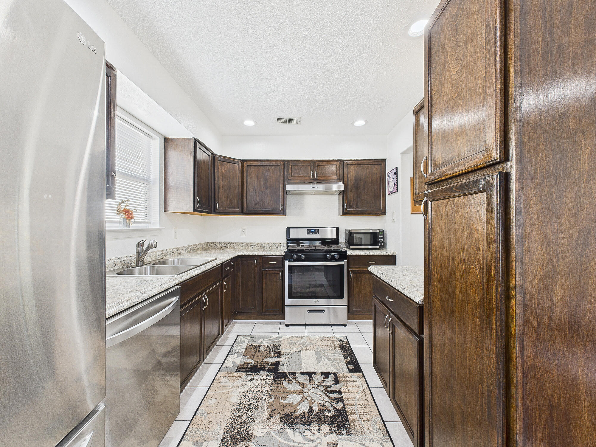 BLUE PINE VILLAGE AMENDED - Residential