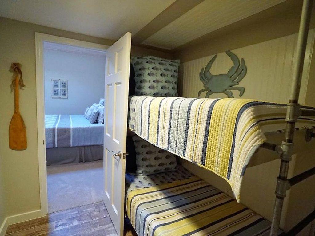 SEASCAPE CONDO PH 6A - Residential