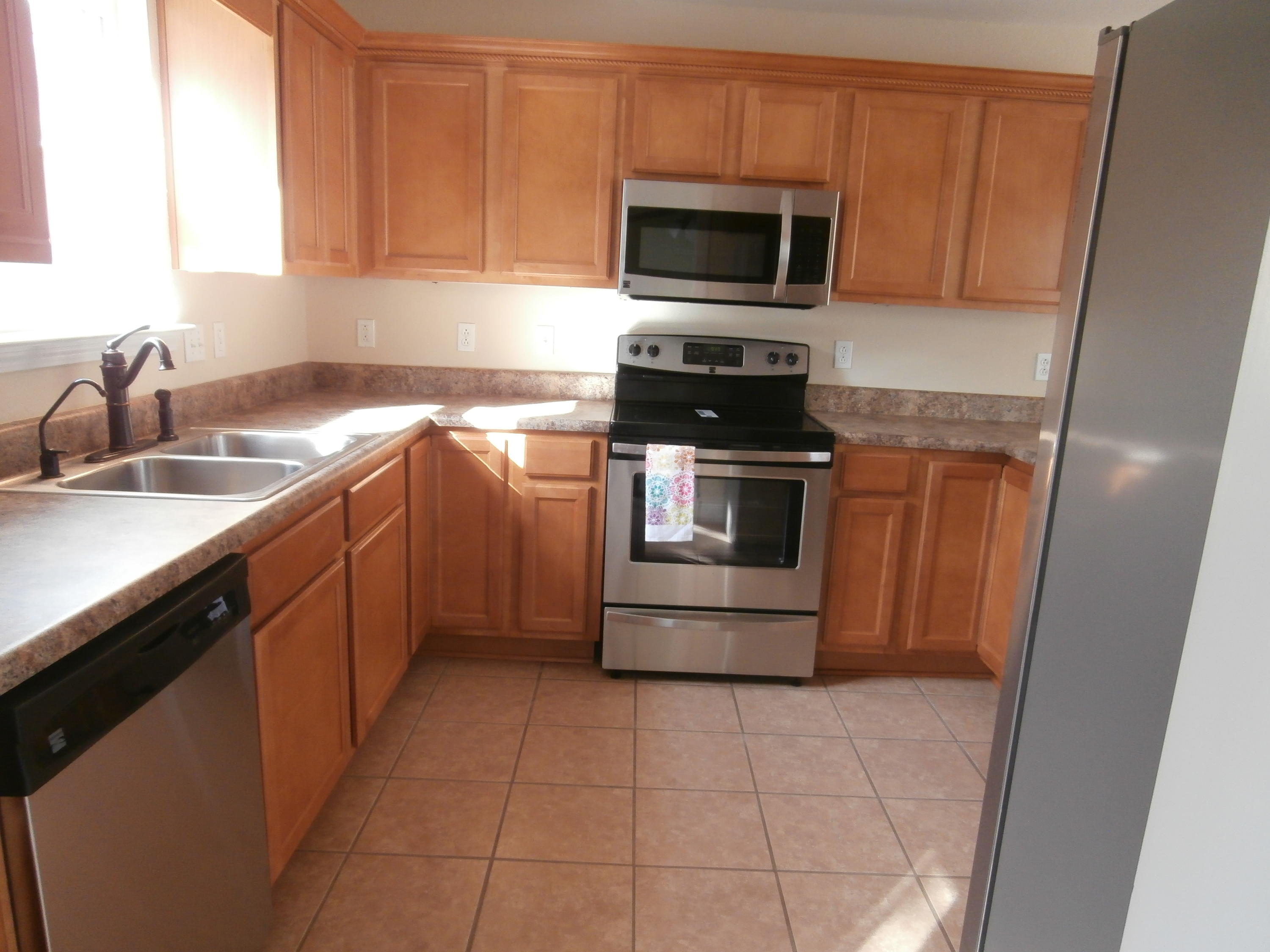 OAKWOOD HILLS UNIT 3 - Residential