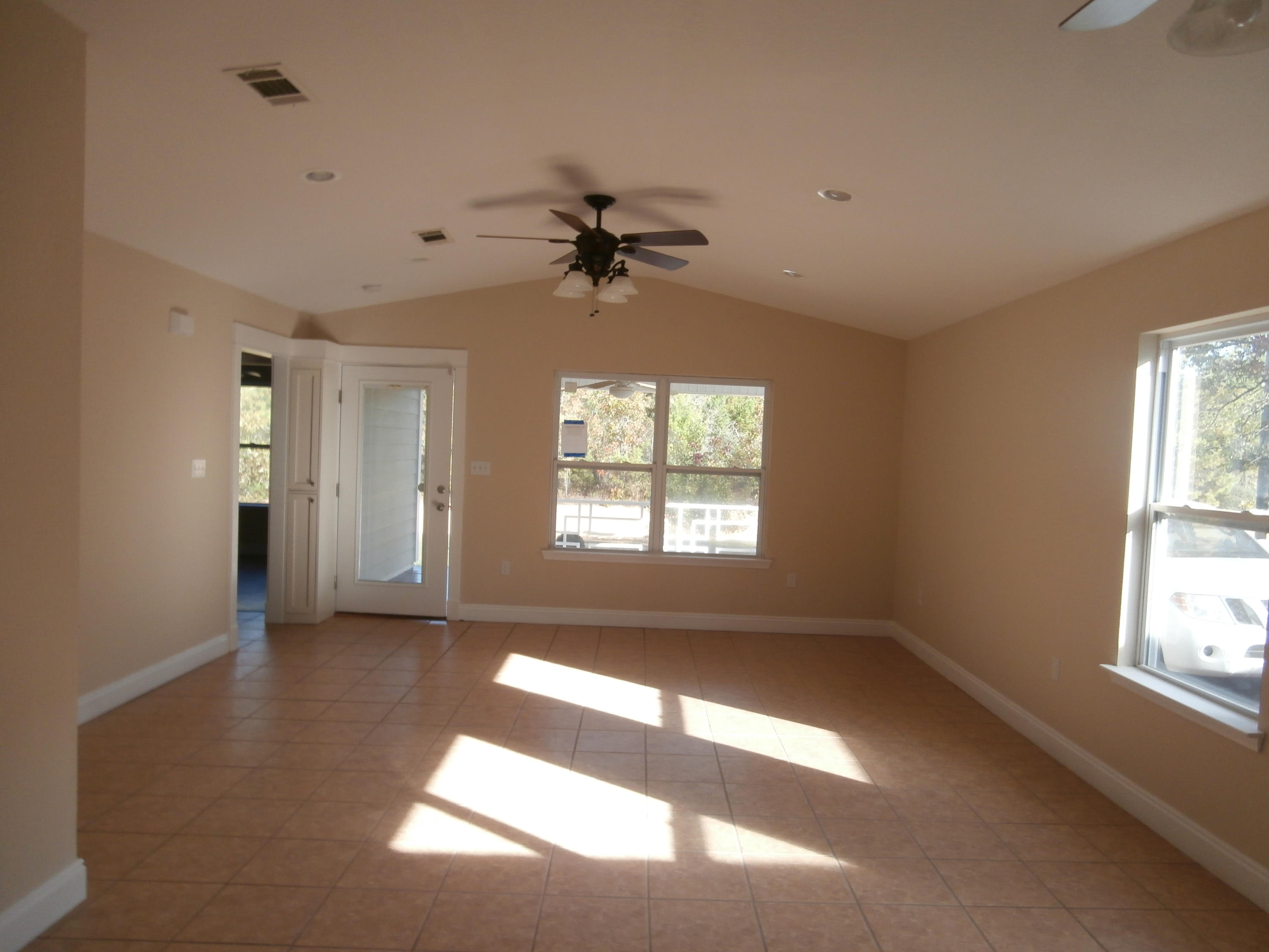 OAKWOOD HILLS UNIT 3 - Residential