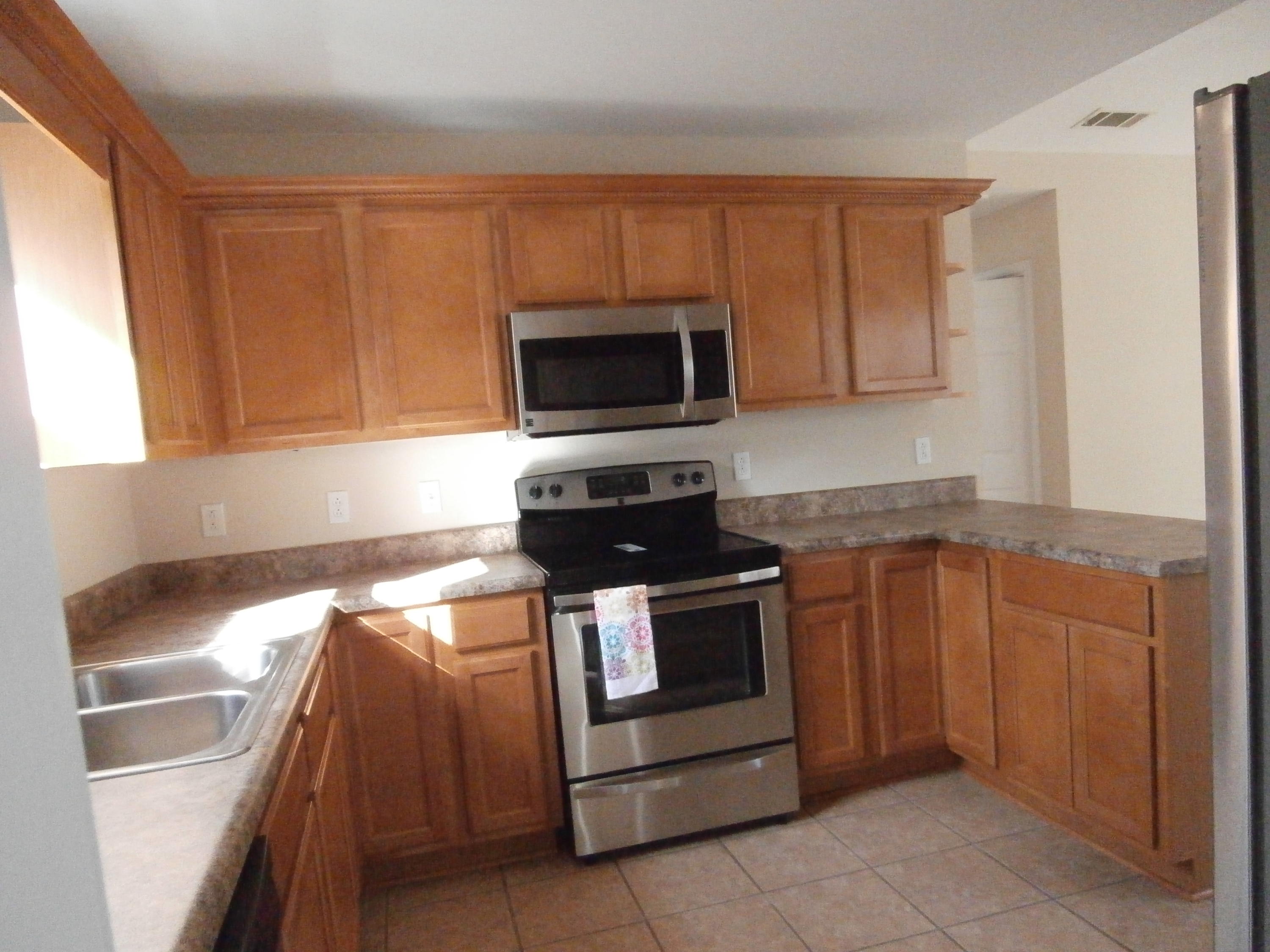 OAKWOOD HILLS UNIT 3 - Residential