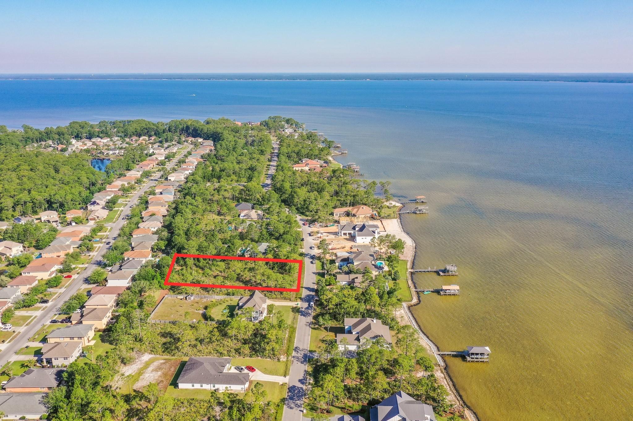 DRIFTWOOD ESTATES - Land