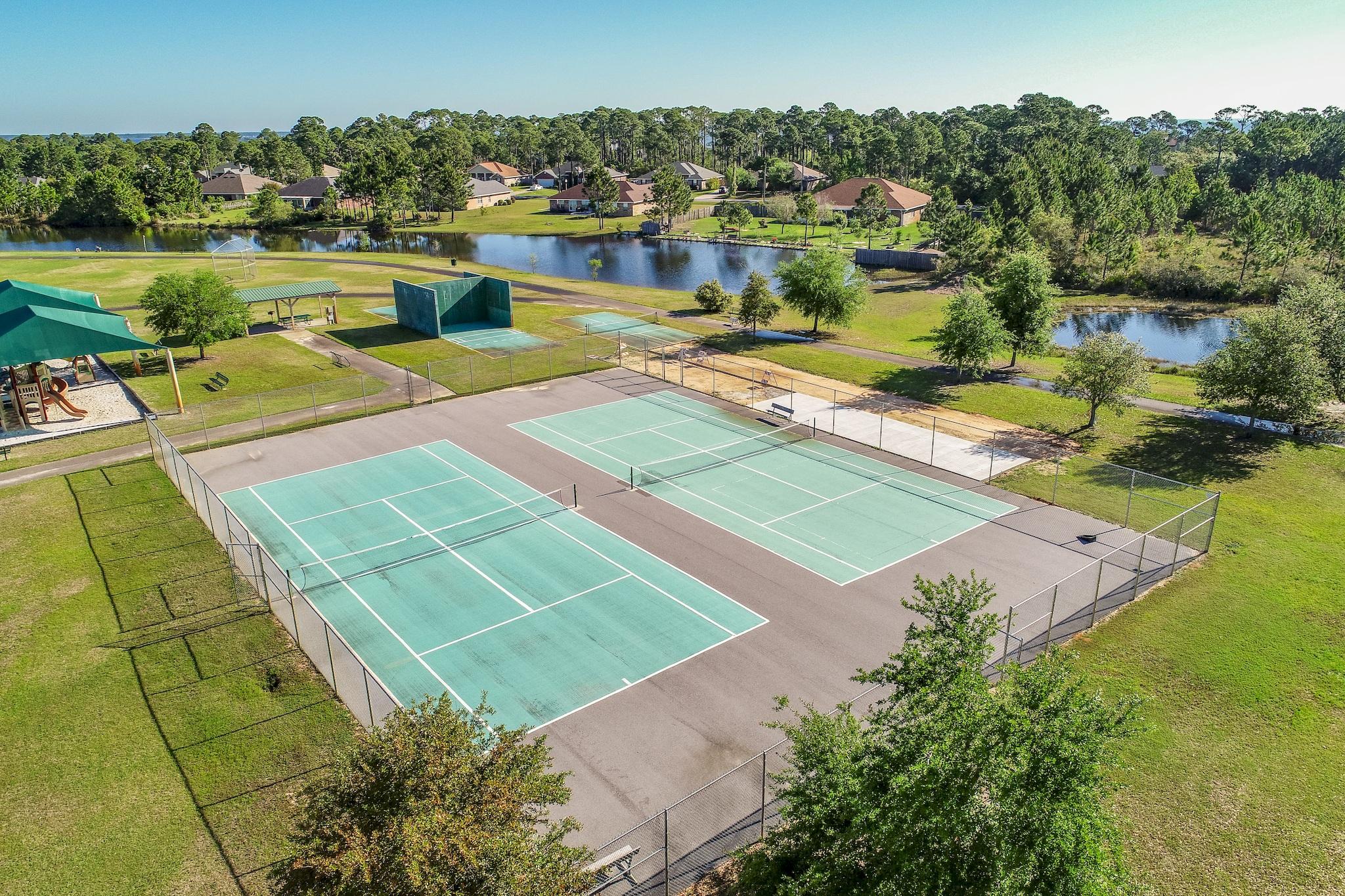 DRIFTWOOD ESTATES - Land