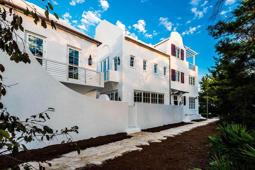 ALYS BEACH - Residential
