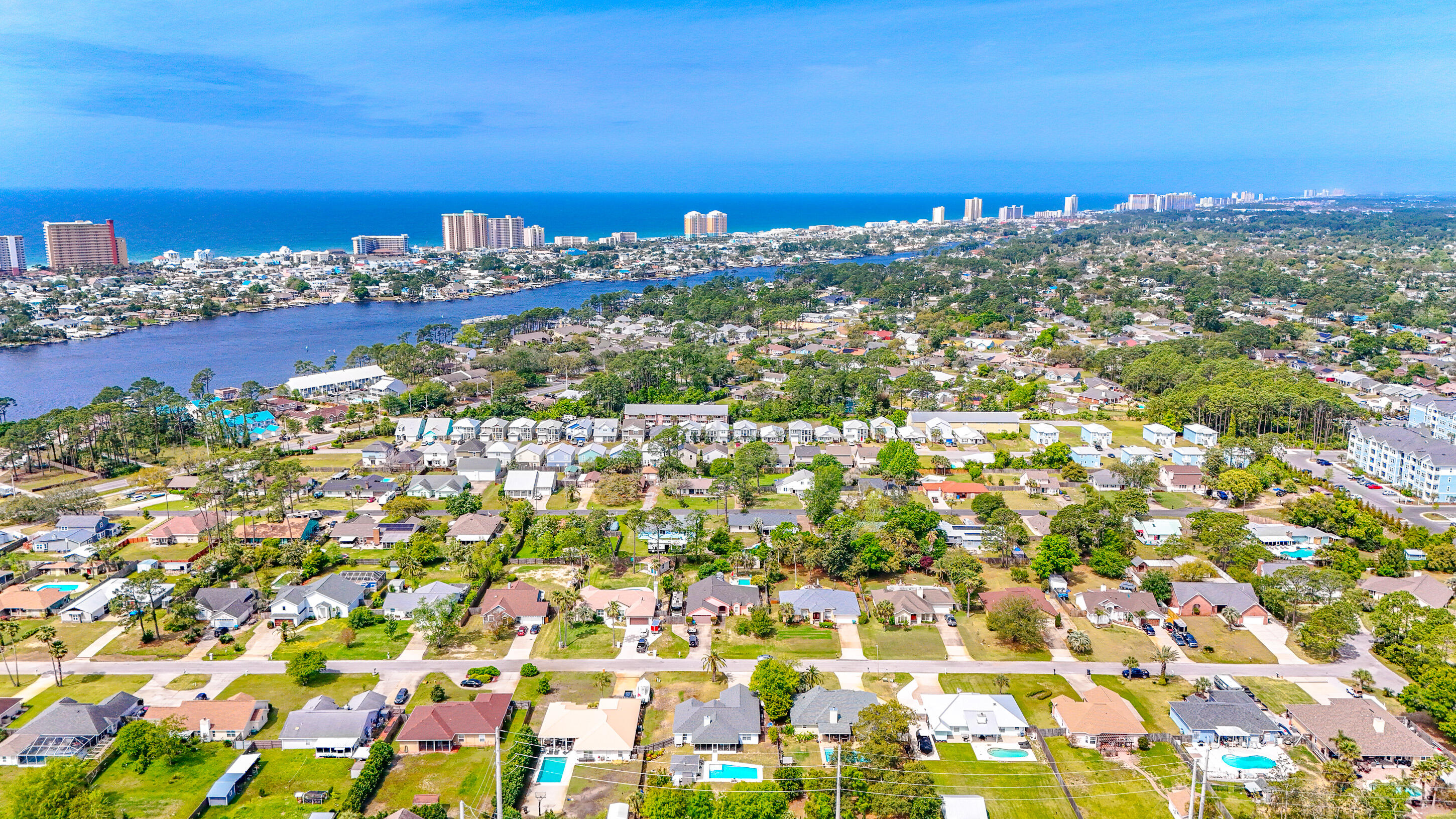 NORTH LAGOON OAKS 8TH ADDN - Residential