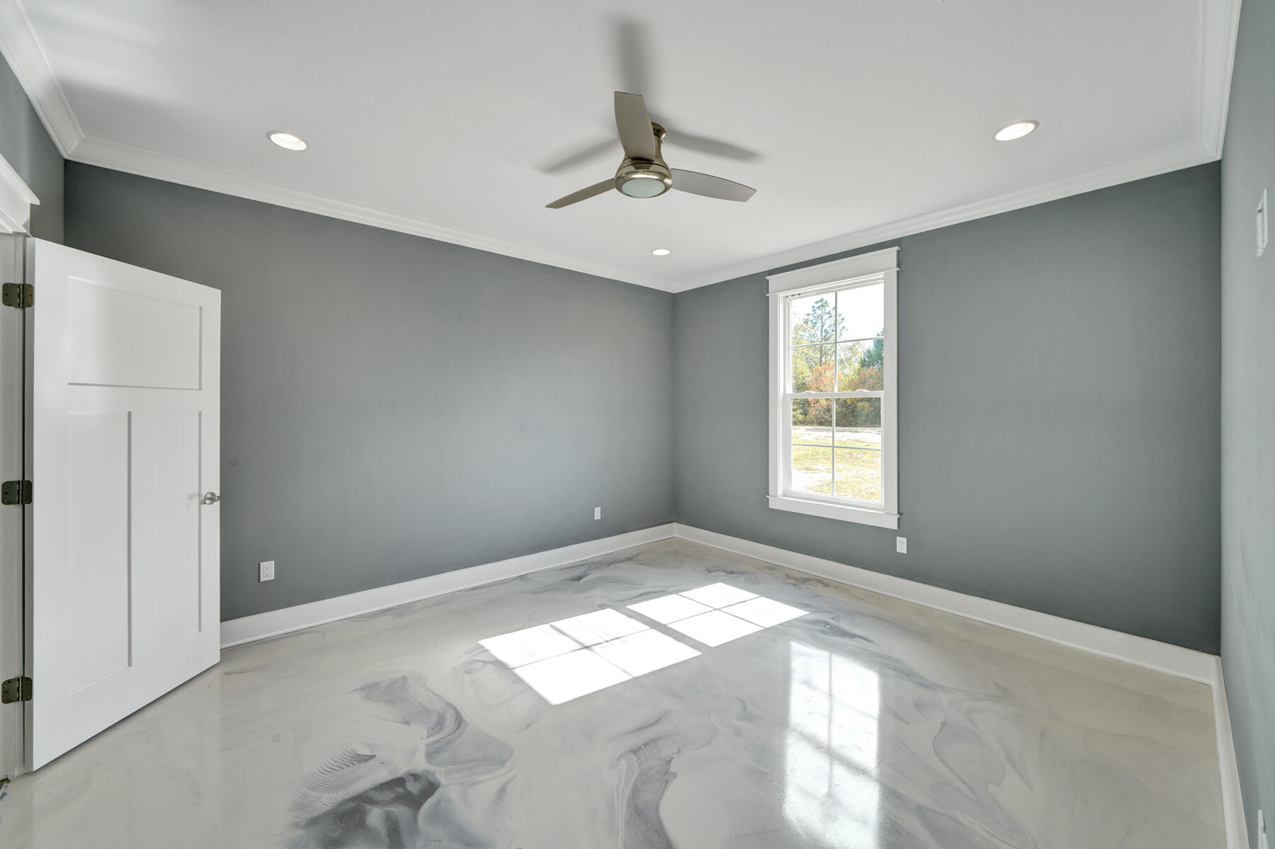 JUNIPER LAKES EST UNIT 6 OF OAKWOOD HILLS - Residential