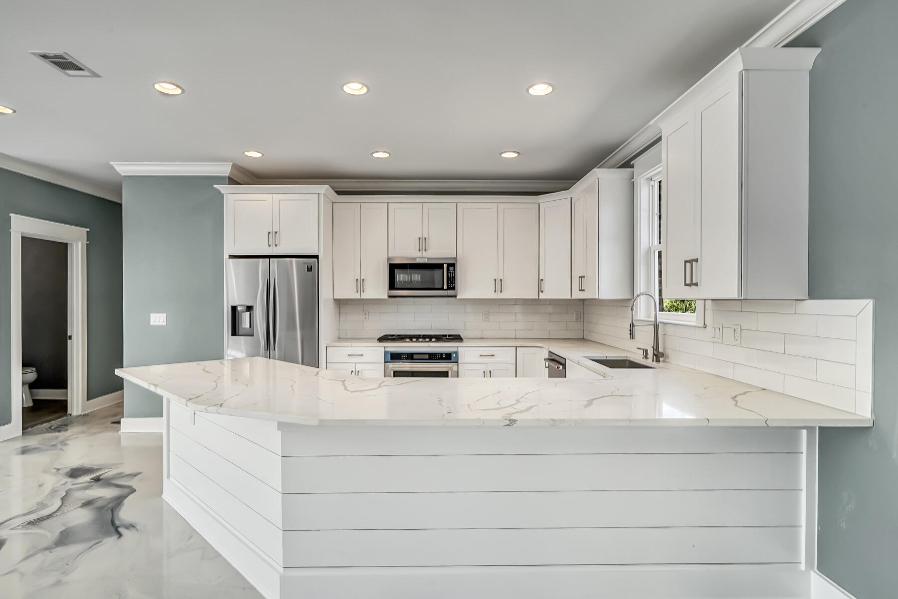 JUNIPER LAKES EST UNIT 6 OF OAKWOOD HILLS - Residential