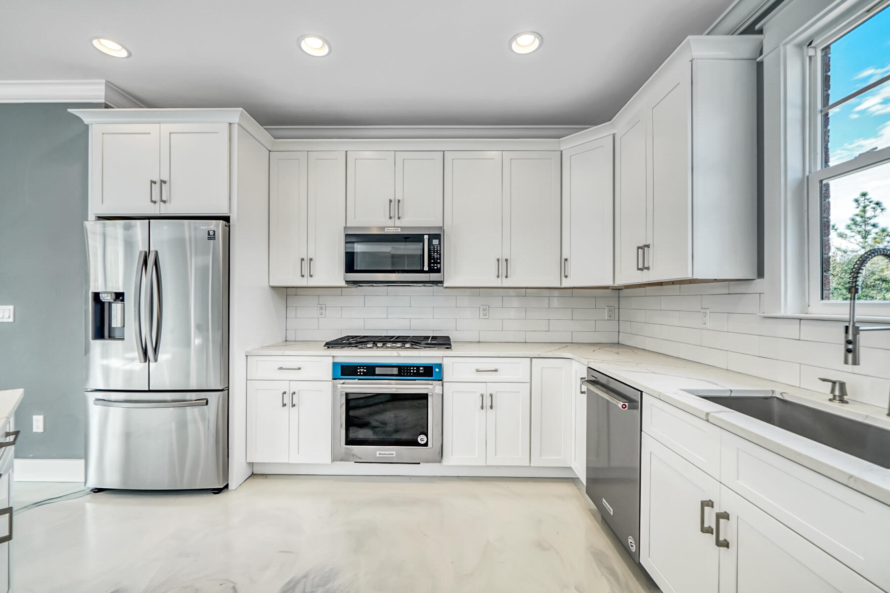 JUNIPER LAKES EST UNIT 6 OF OAKWOOD HILLS - Residential