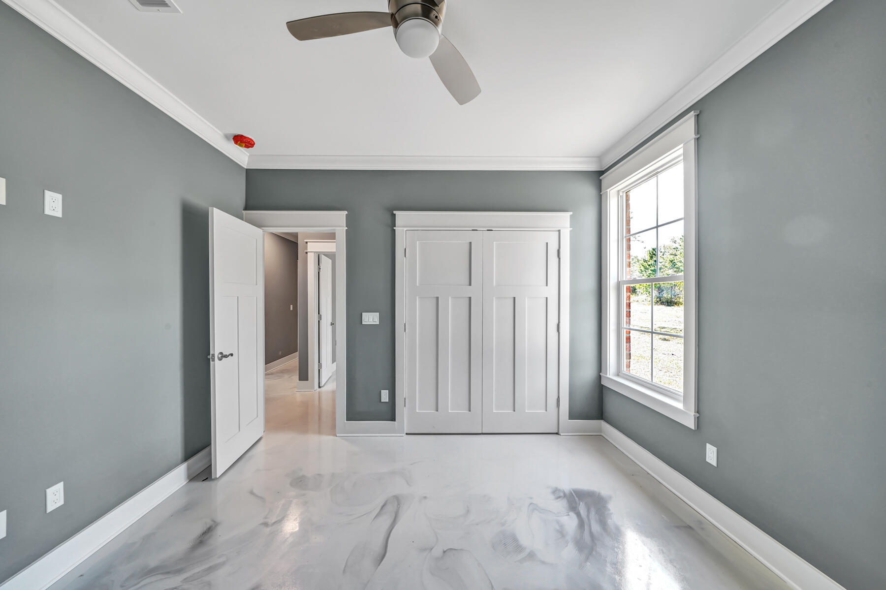 JUNIPER LAKES EST UNIT 6 OF OAKWOOD HILLS - Residential