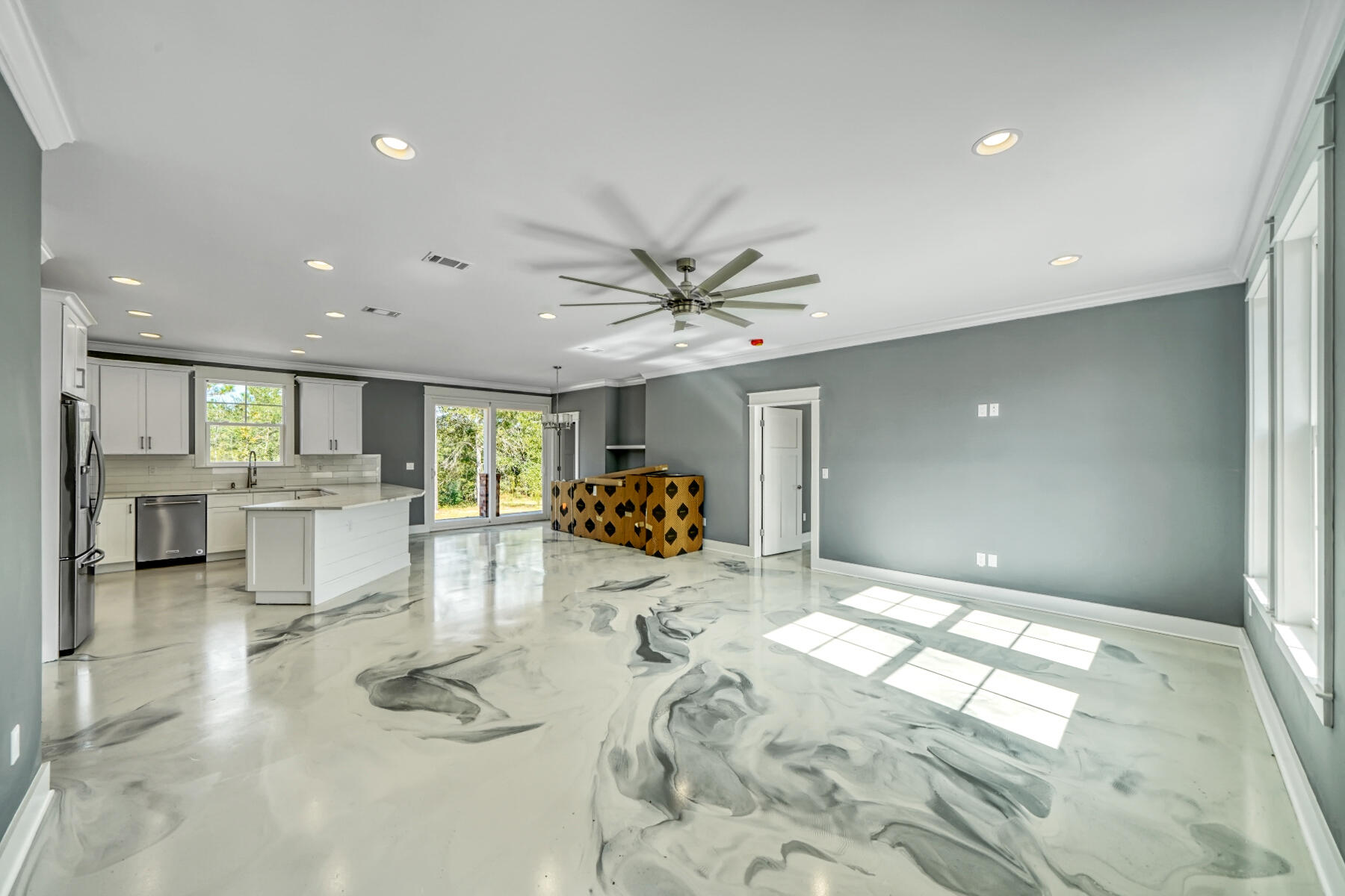 JUNIPER LAKES EST UNIT 6 OF OAKWOOD HILLS - Residential