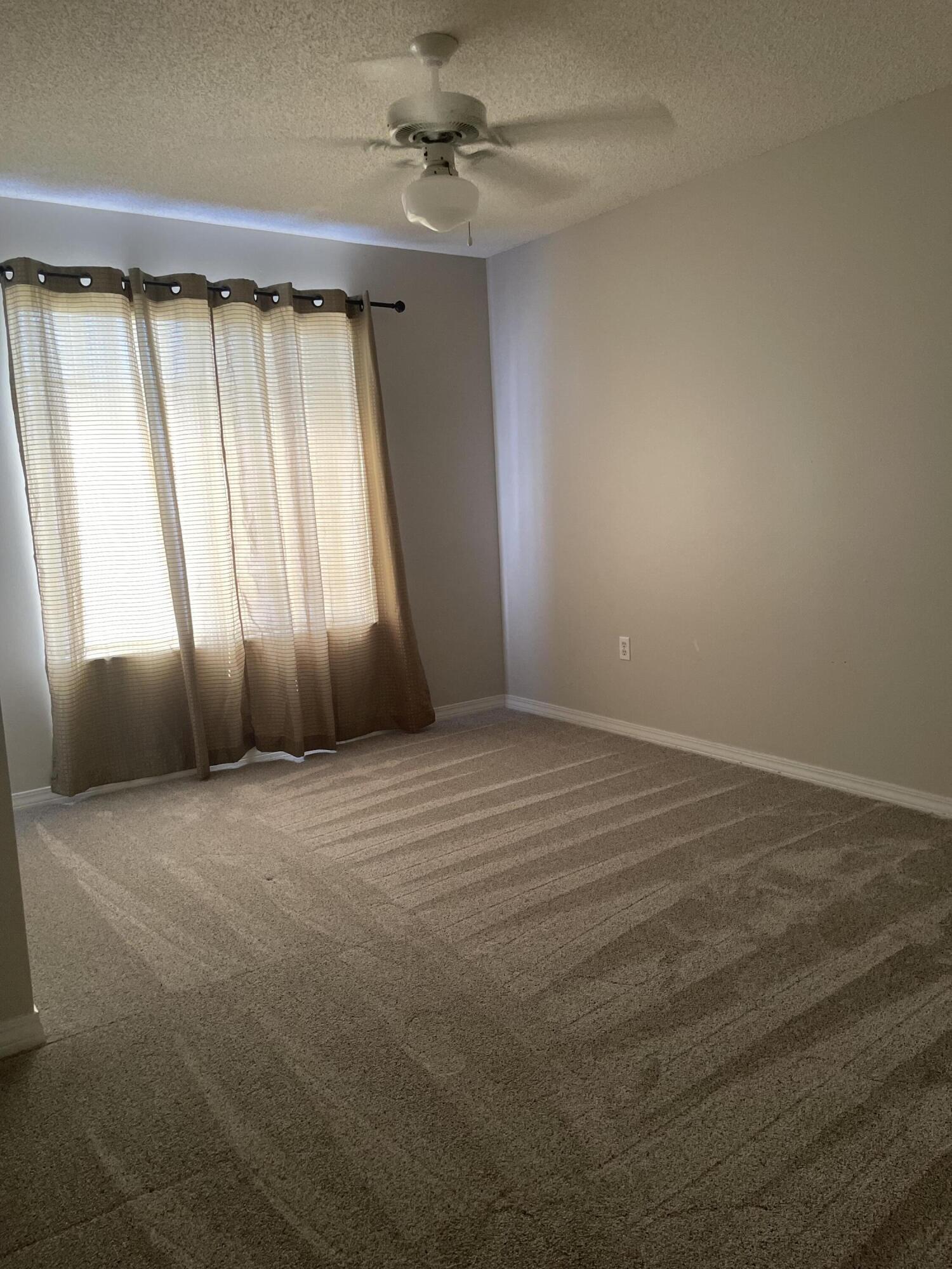 SANDY RIDGE ESTATES - Residential Lease