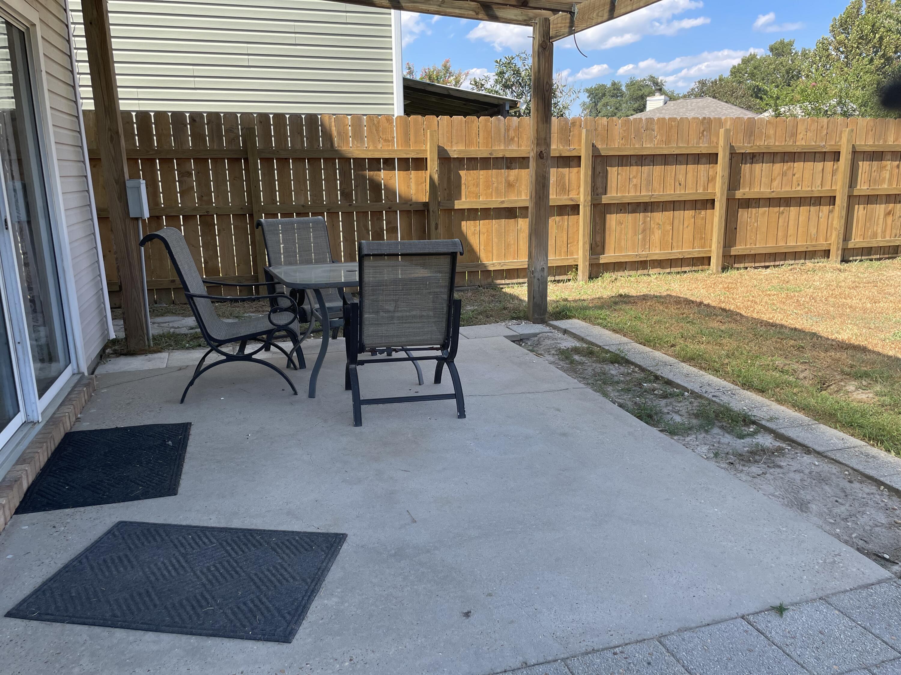 SANDY RIDGE ESTATES - Residential Lease