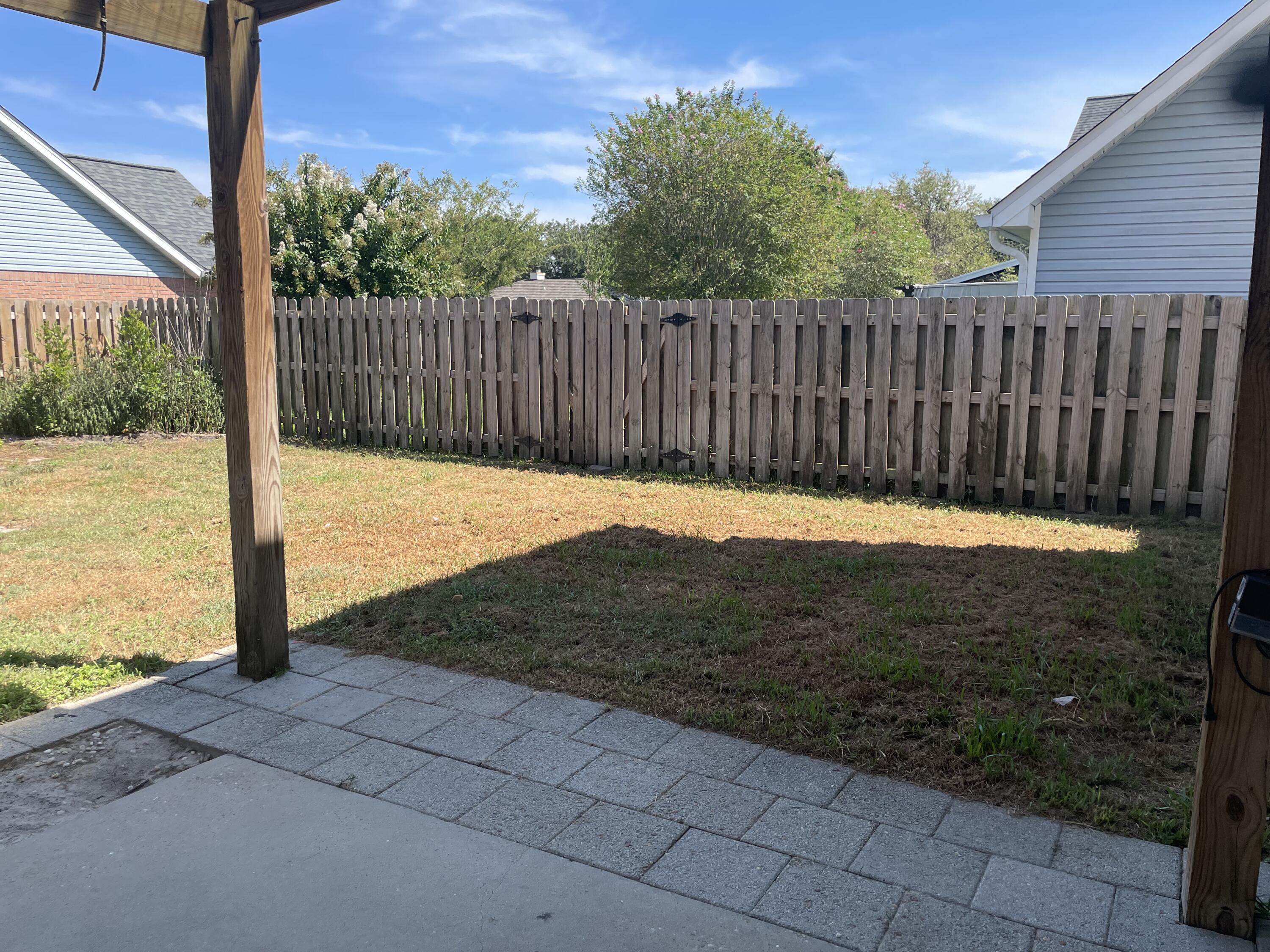 SANDY RIDGE ESTATES - Residential Lease