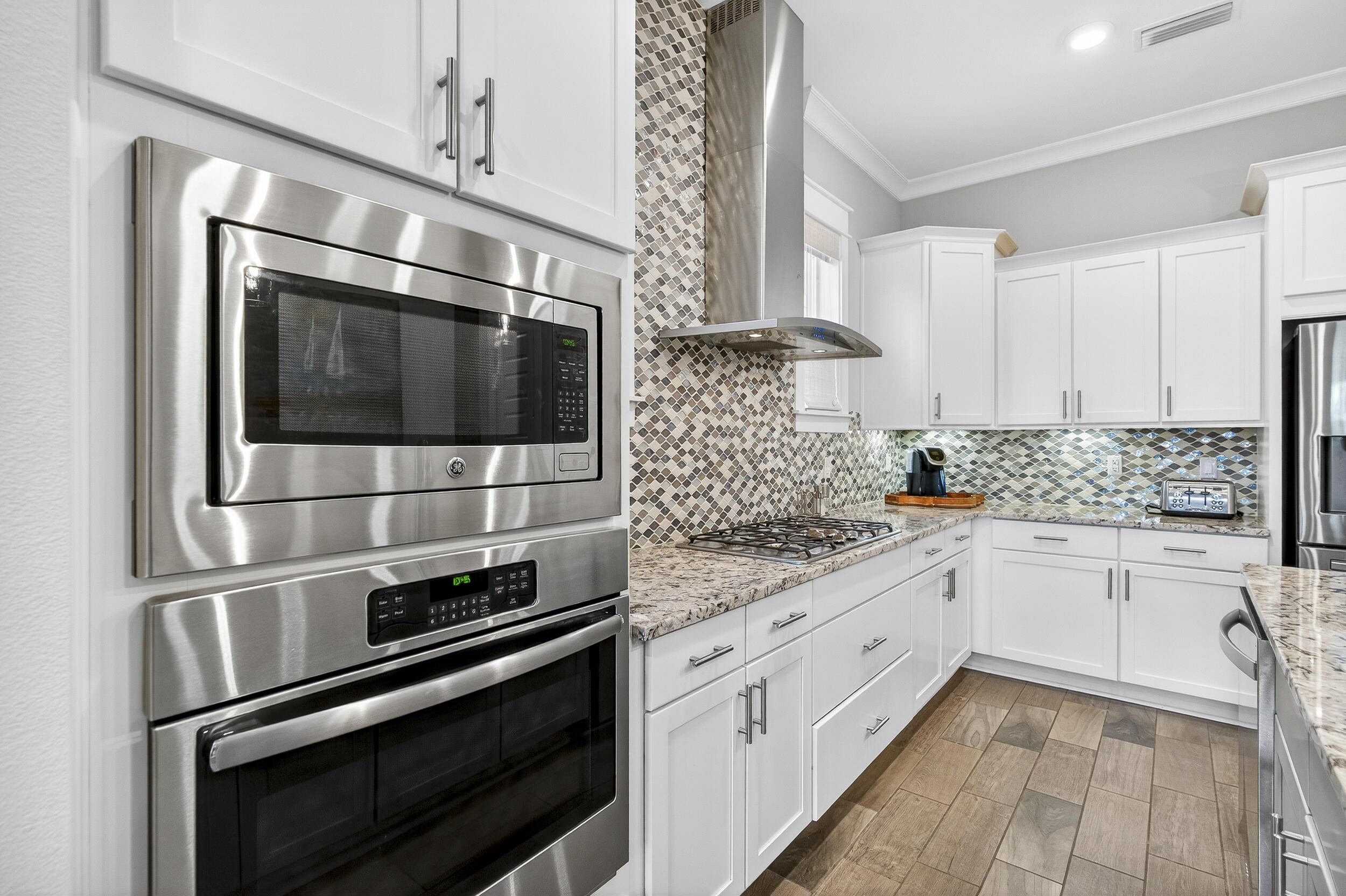 PROMINENCE - Residential