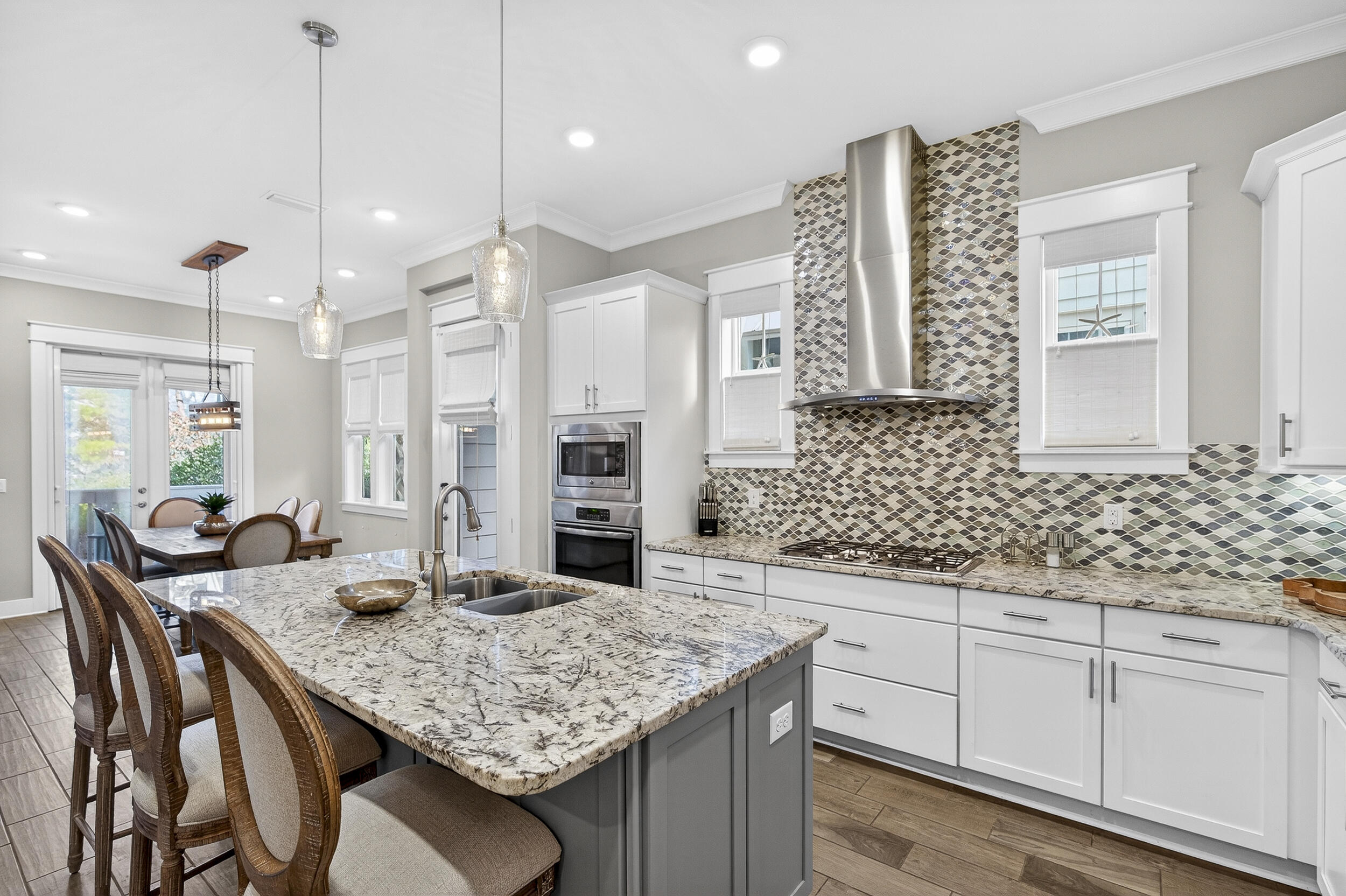 PROMINENCE - Residential