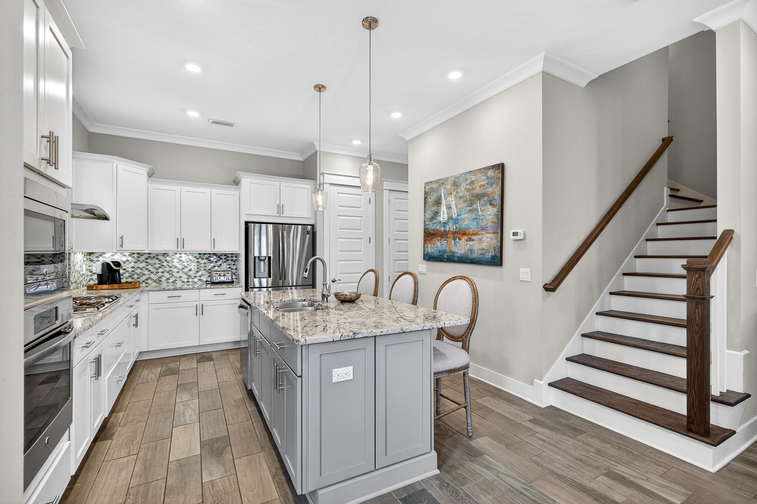 PROMINENCE - Residential