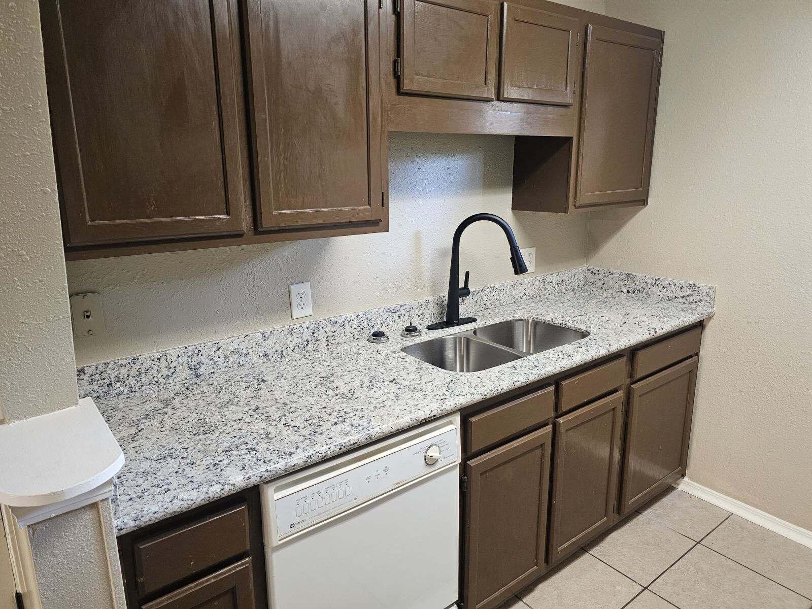 NORTHPOINTE - Residential Lease