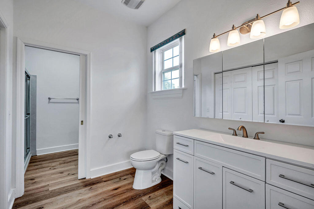 FLAMINGO VILLAGE aka Emerald Walk - Residential