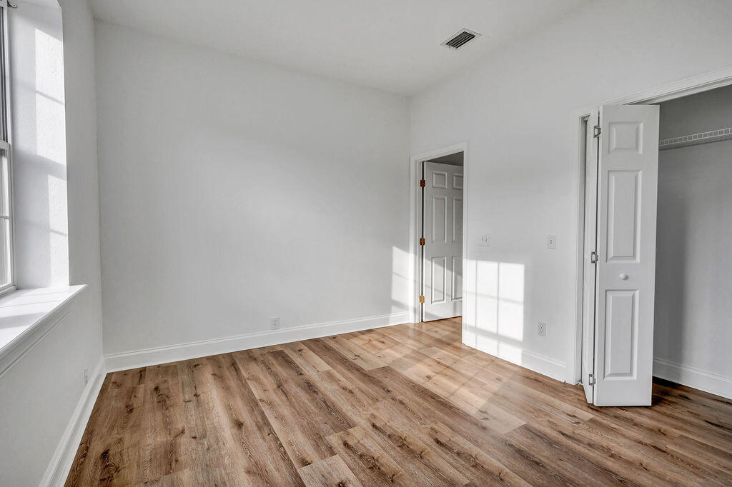 FLAMINGO VILLAGE aka Emerald Walk - Residential