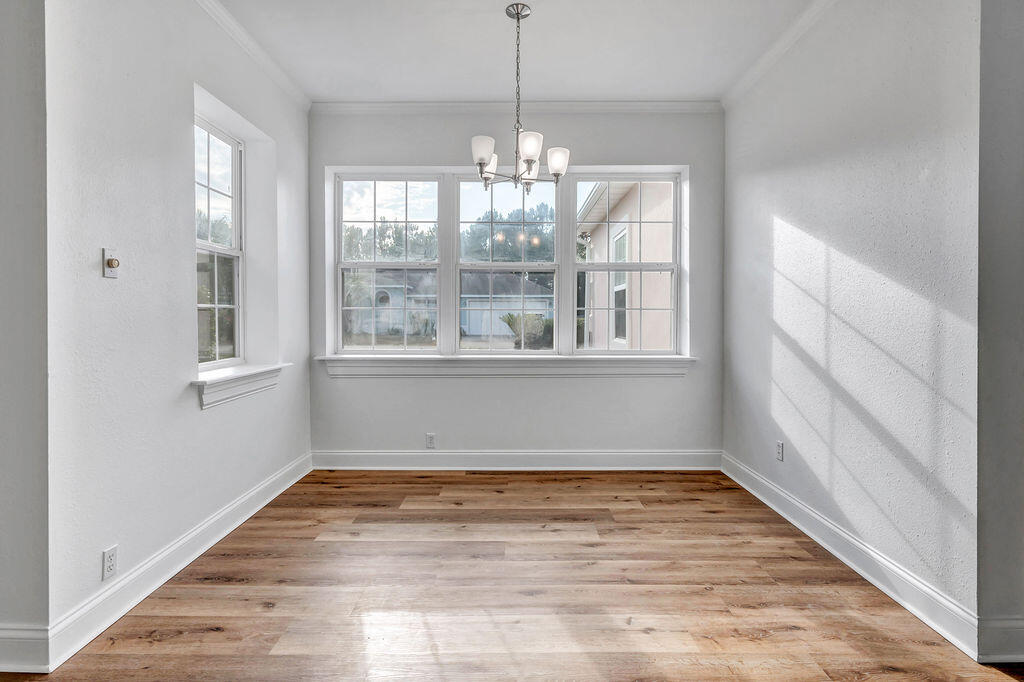 FLAMINGO VILLAGE aka Emerald Walk - Residential