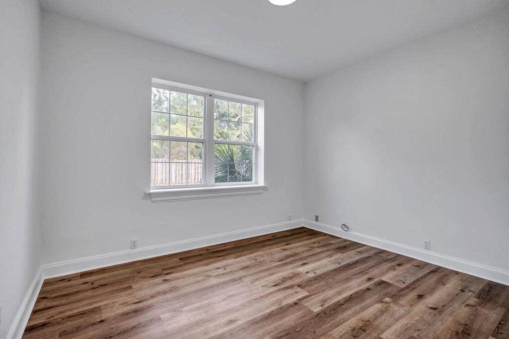 FLAMINGO VILLAGE aka Emerald Walk - Residential