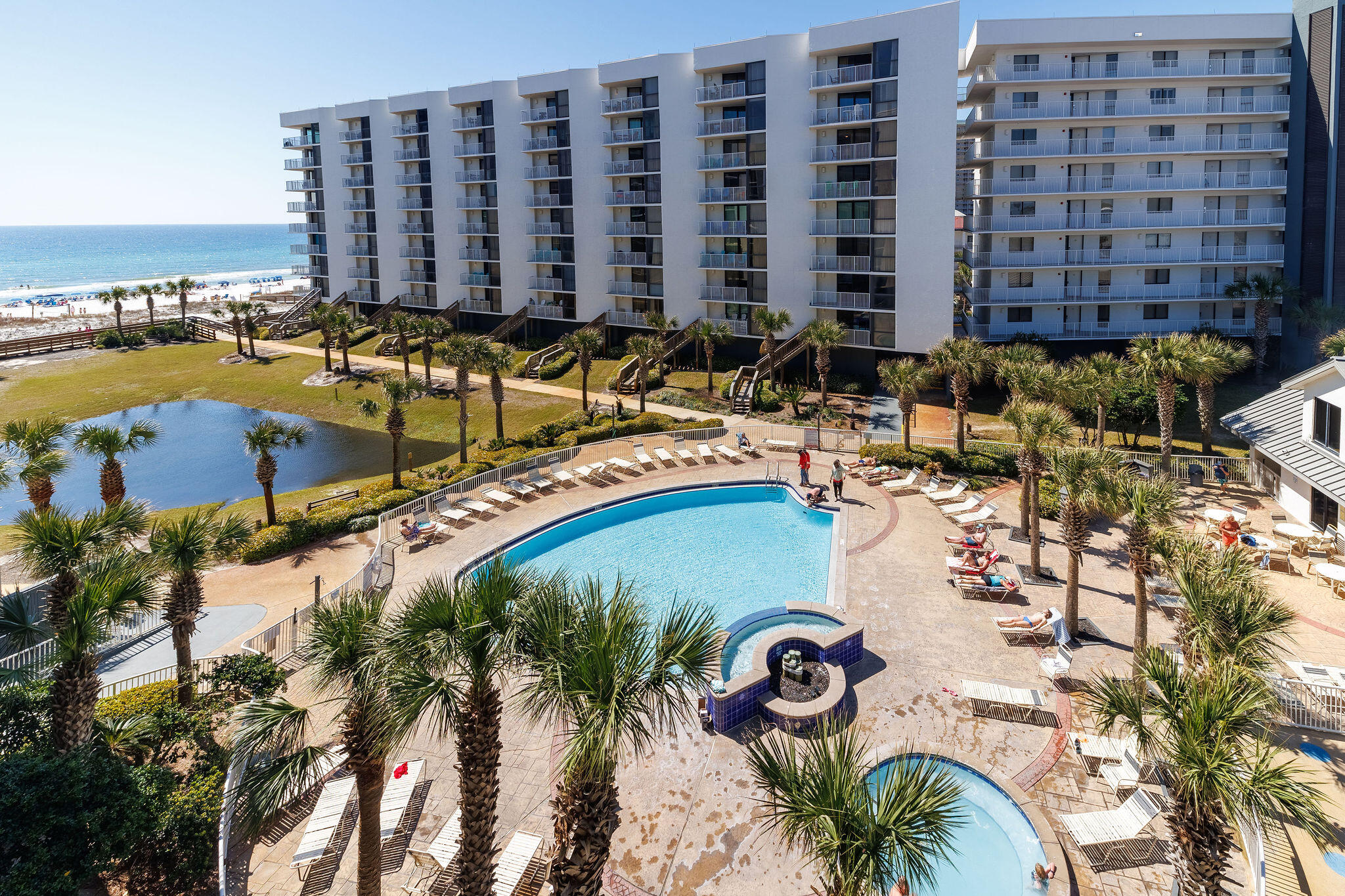 MAINSAIL CONDO PH 1 - Residential
