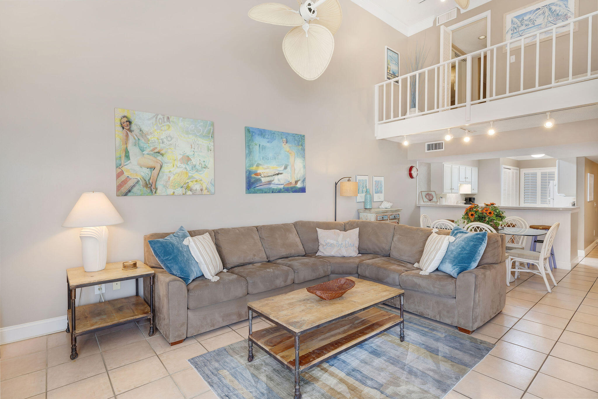 MAINSAIL CONDO PH 1 - Residential