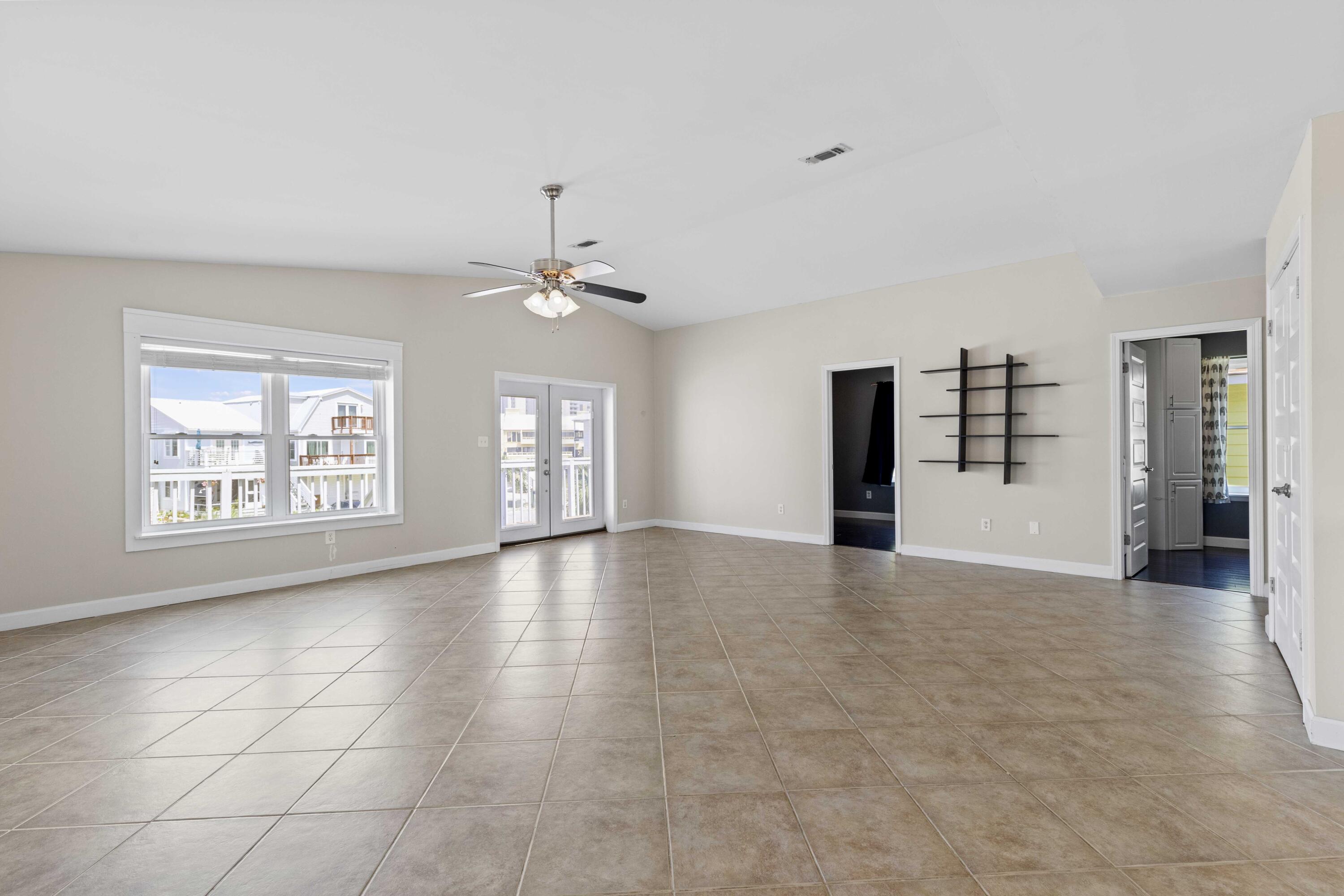 BAHIA BADAR - Residential