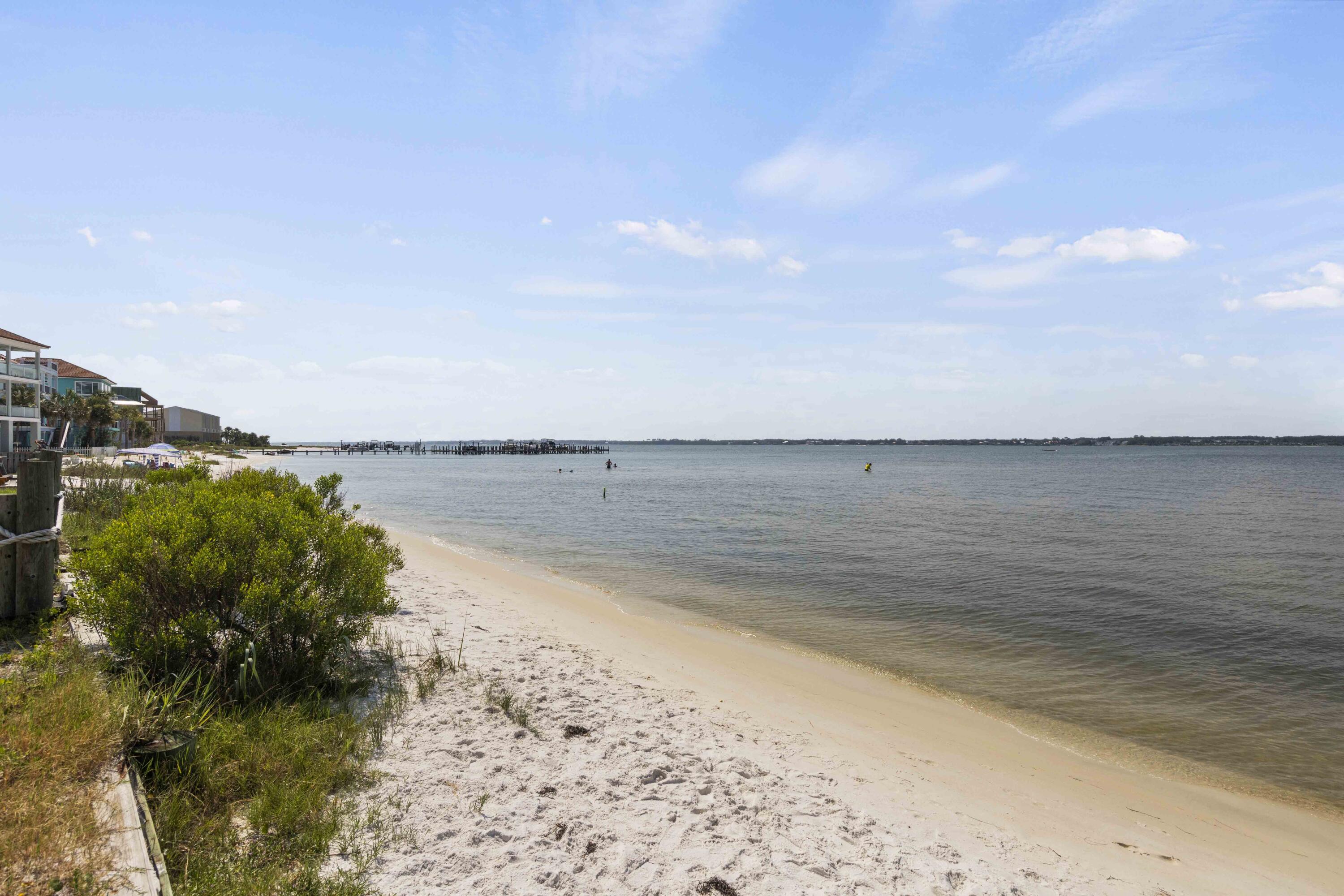 BAHIA BADAR - Residential