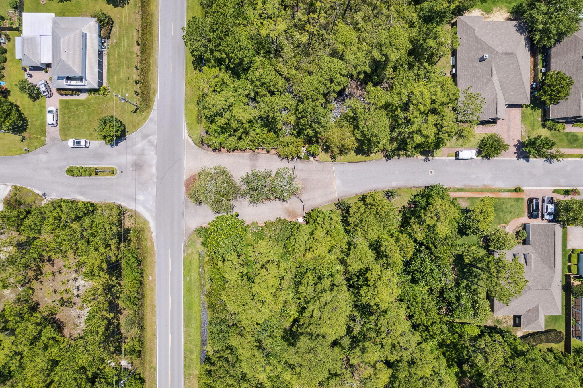 MUSSETT BAYOU ESTATES - Residential