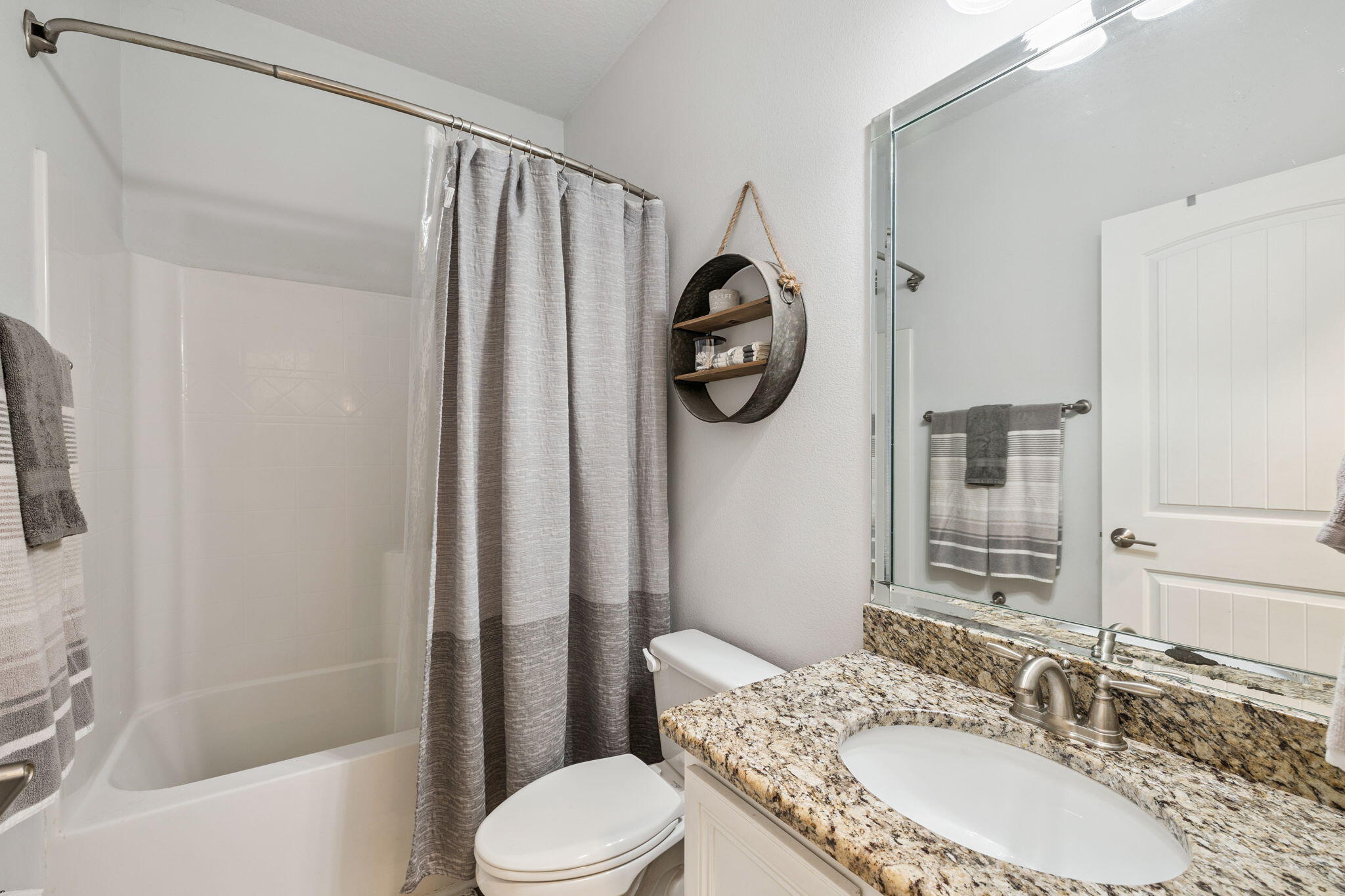 MUSSETT BAYOU ESTATES - Residential