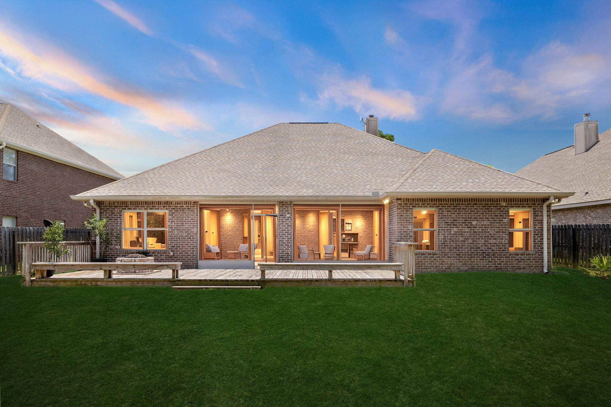 MUSSETT BAYOU ESTATES - Residential