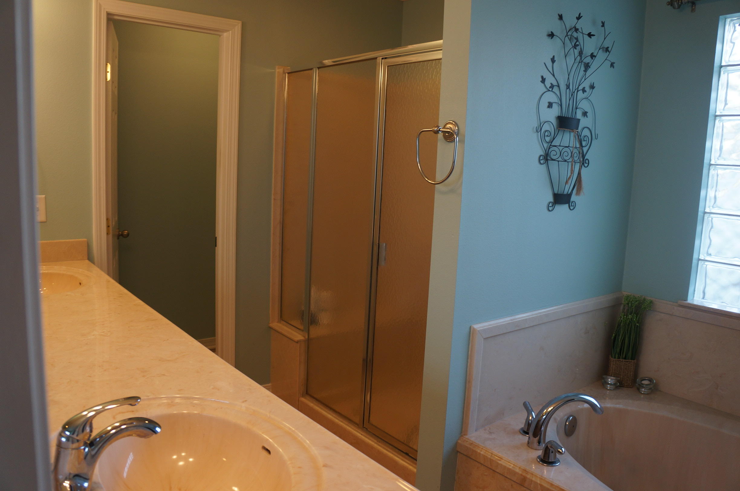 SHADOW OAK S/D - Residential