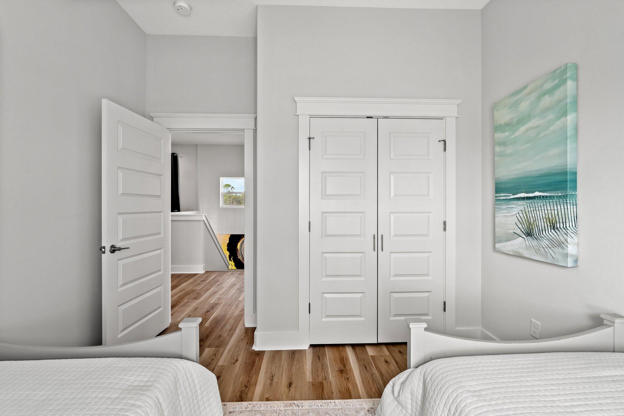 Laguna Haven - Residential