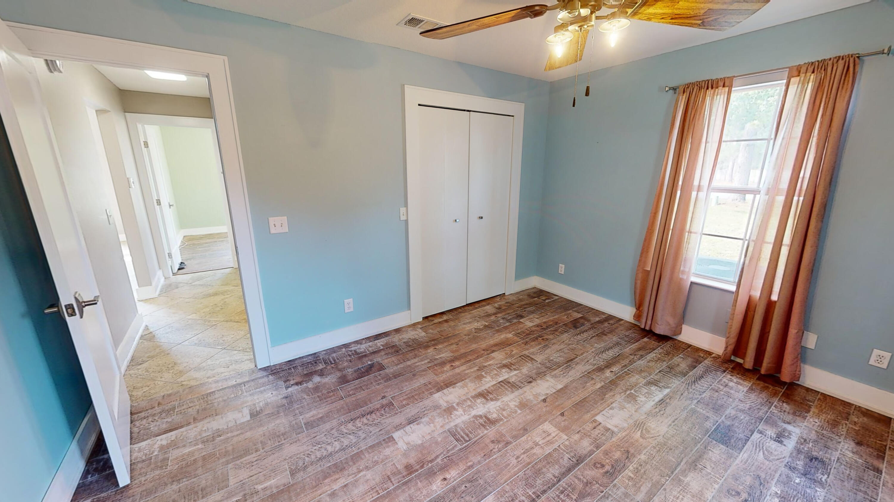 HOLLEY BY THE SEA - Residential