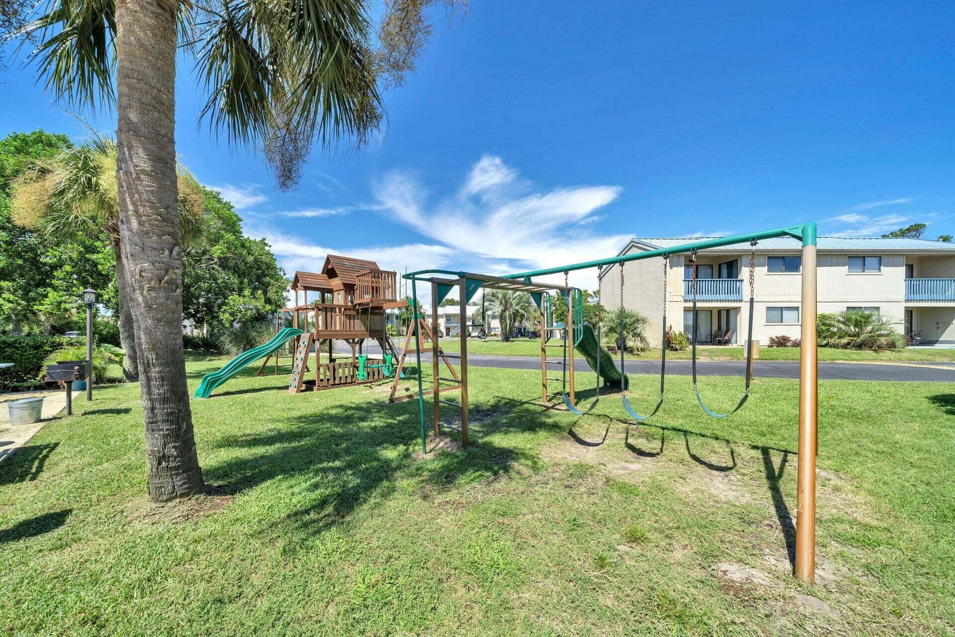 CHATEAU LA MER CONDO 2 - Residential