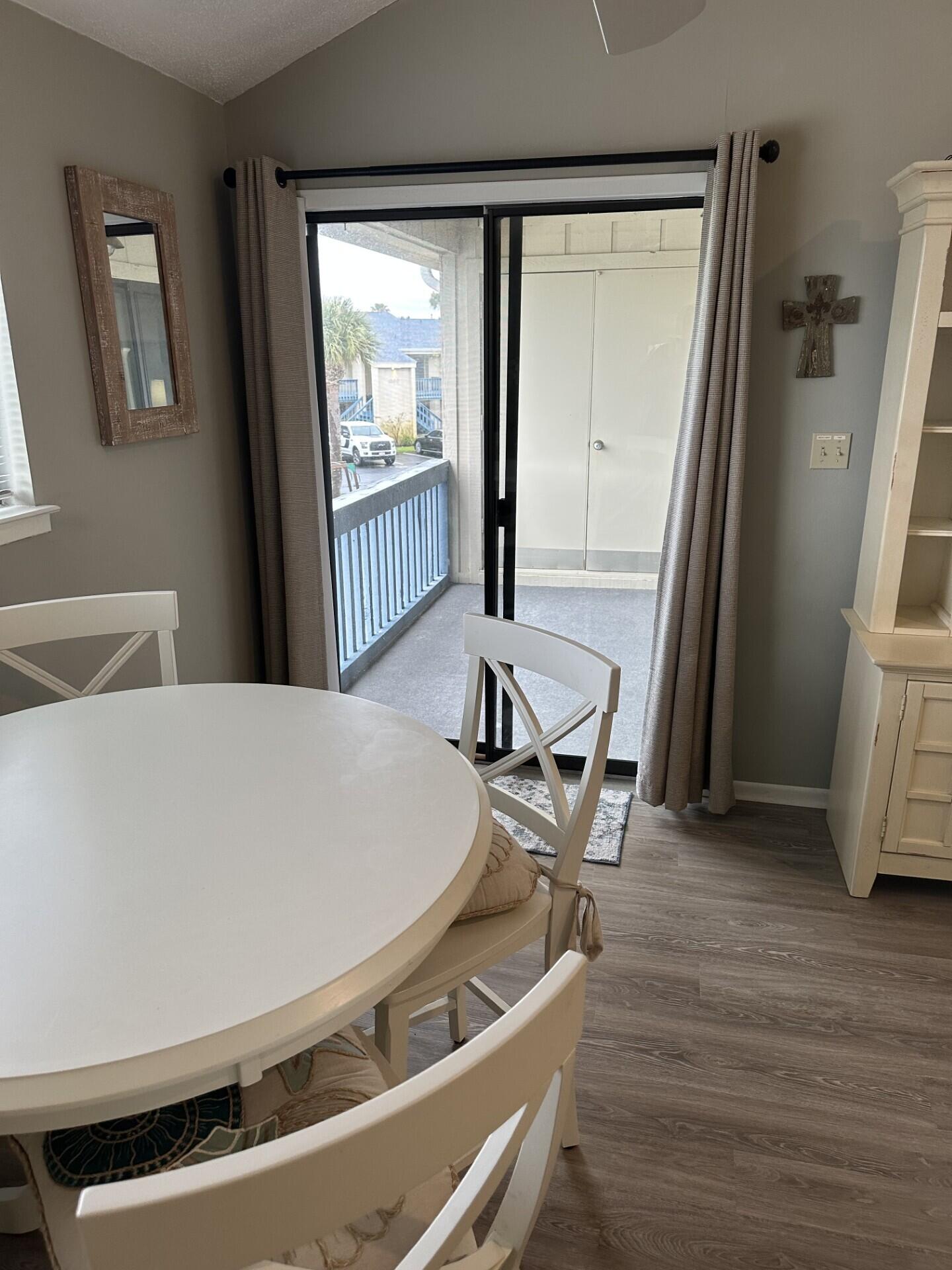 CHATEAU LA MER CONDO 2 - Residential