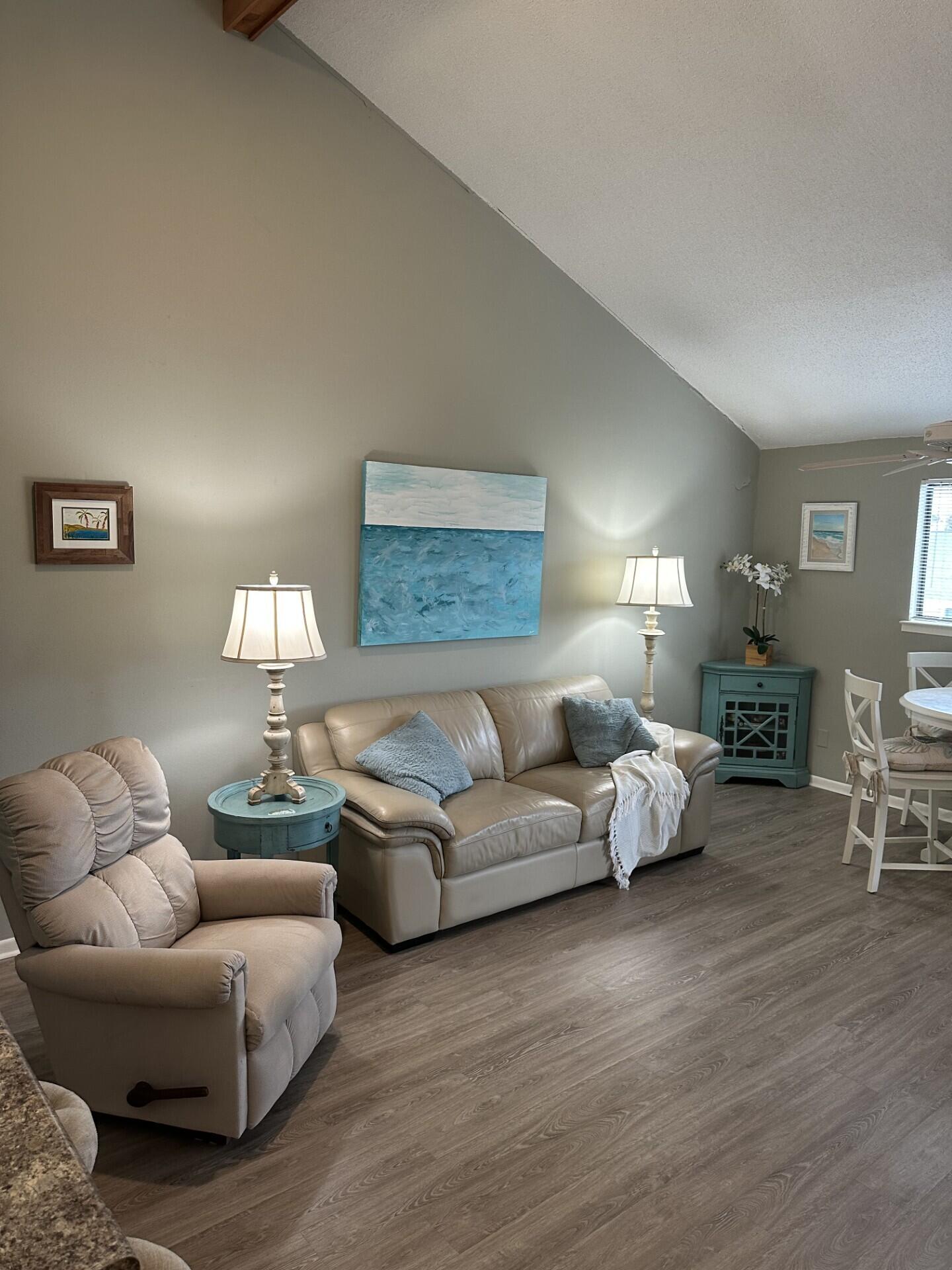CHATEAU LA MER CONDO 2 - Residential