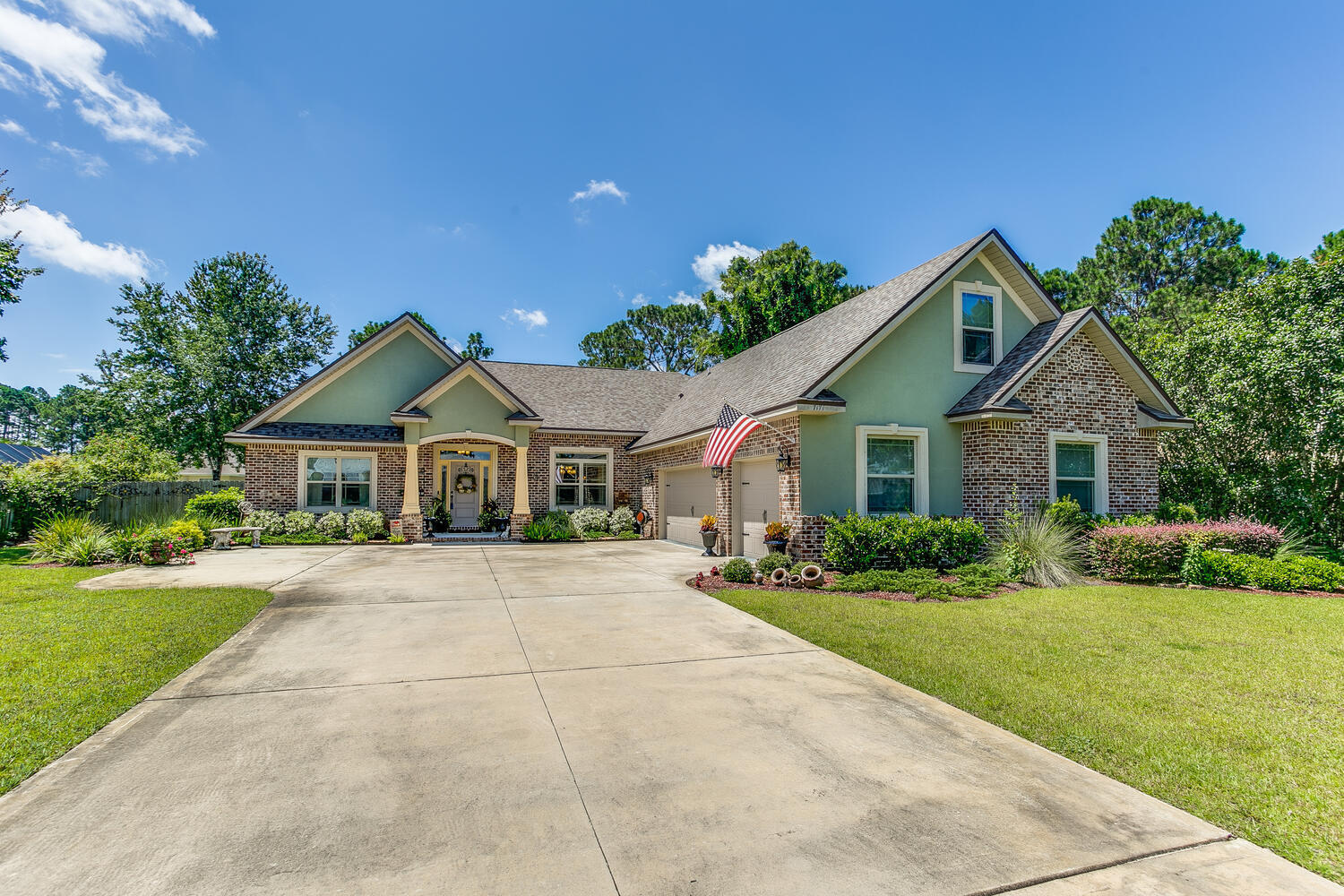 HOLLEY BY THE SEA - Residential