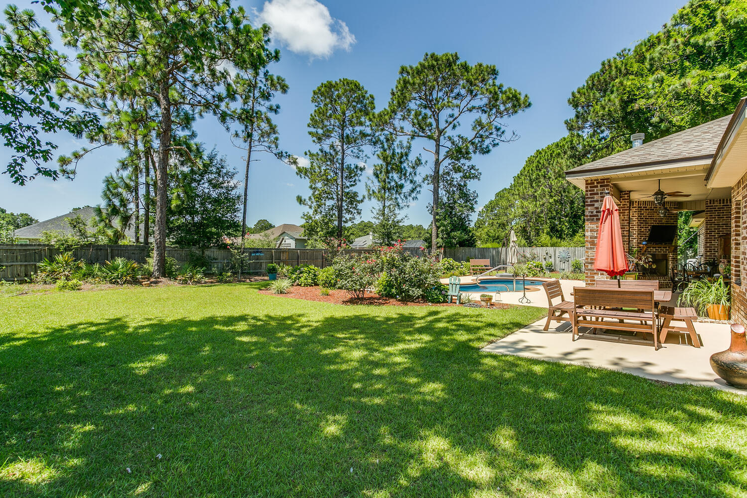 HOLLEY BY THE SEA - Residential