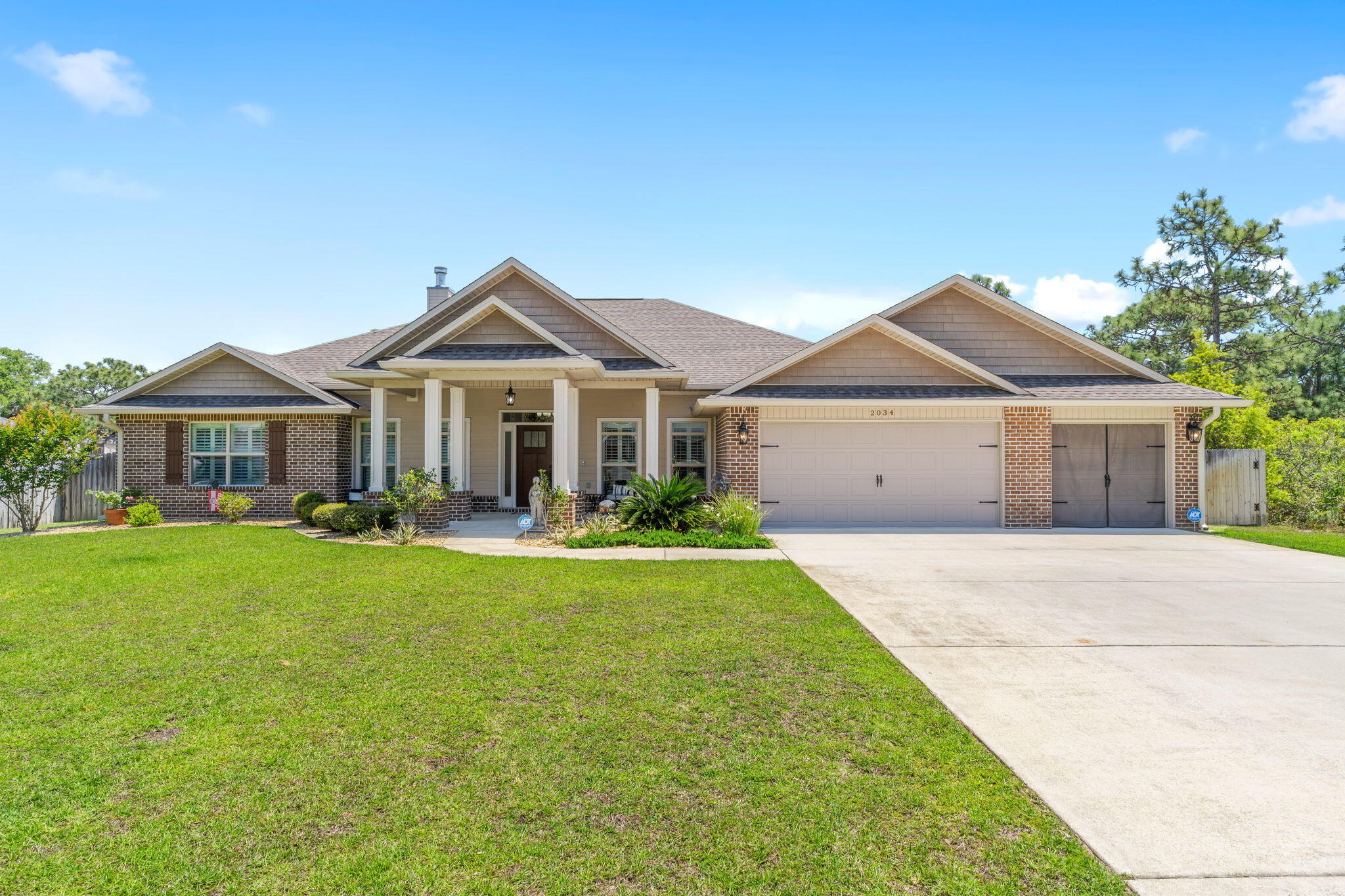 HOLLEY BY THE SEA - Residential