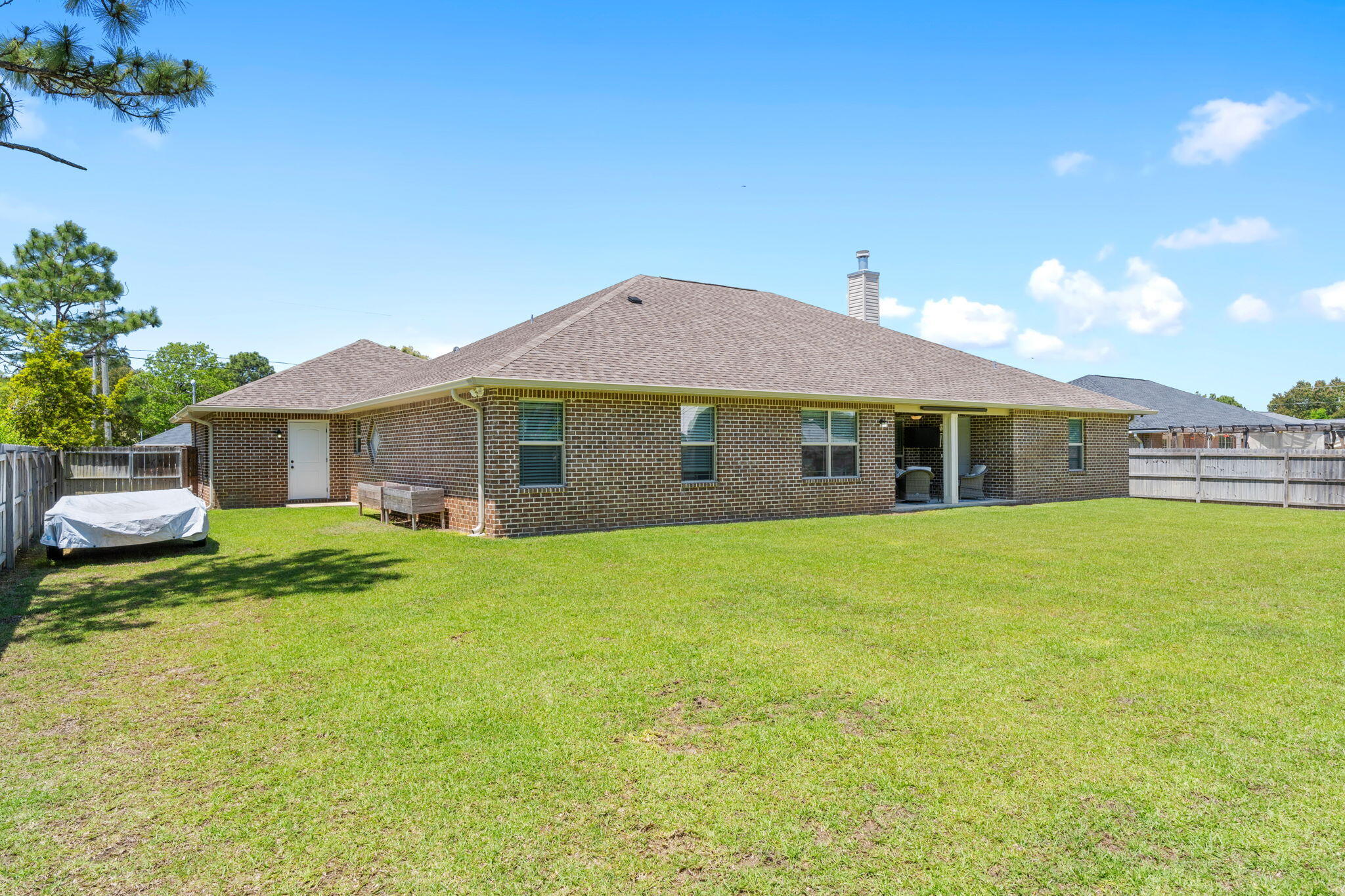 HOLLEY BY THE SEA - Residential